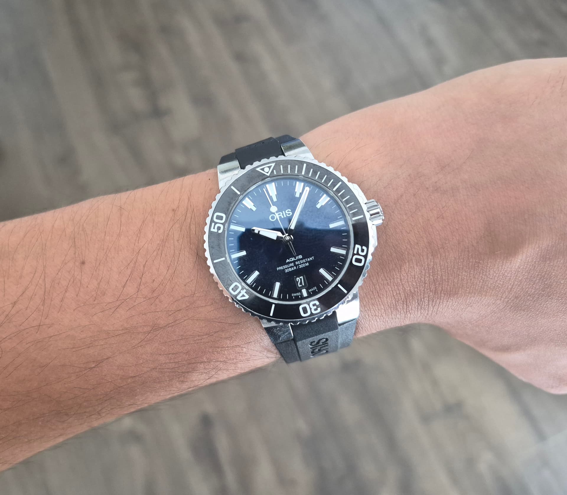 Oris wristshot 24