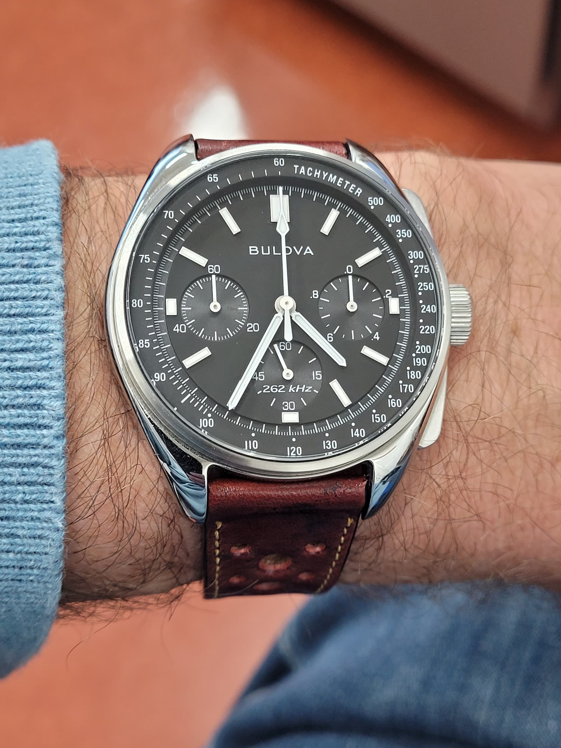 Bulova wristshot 29
