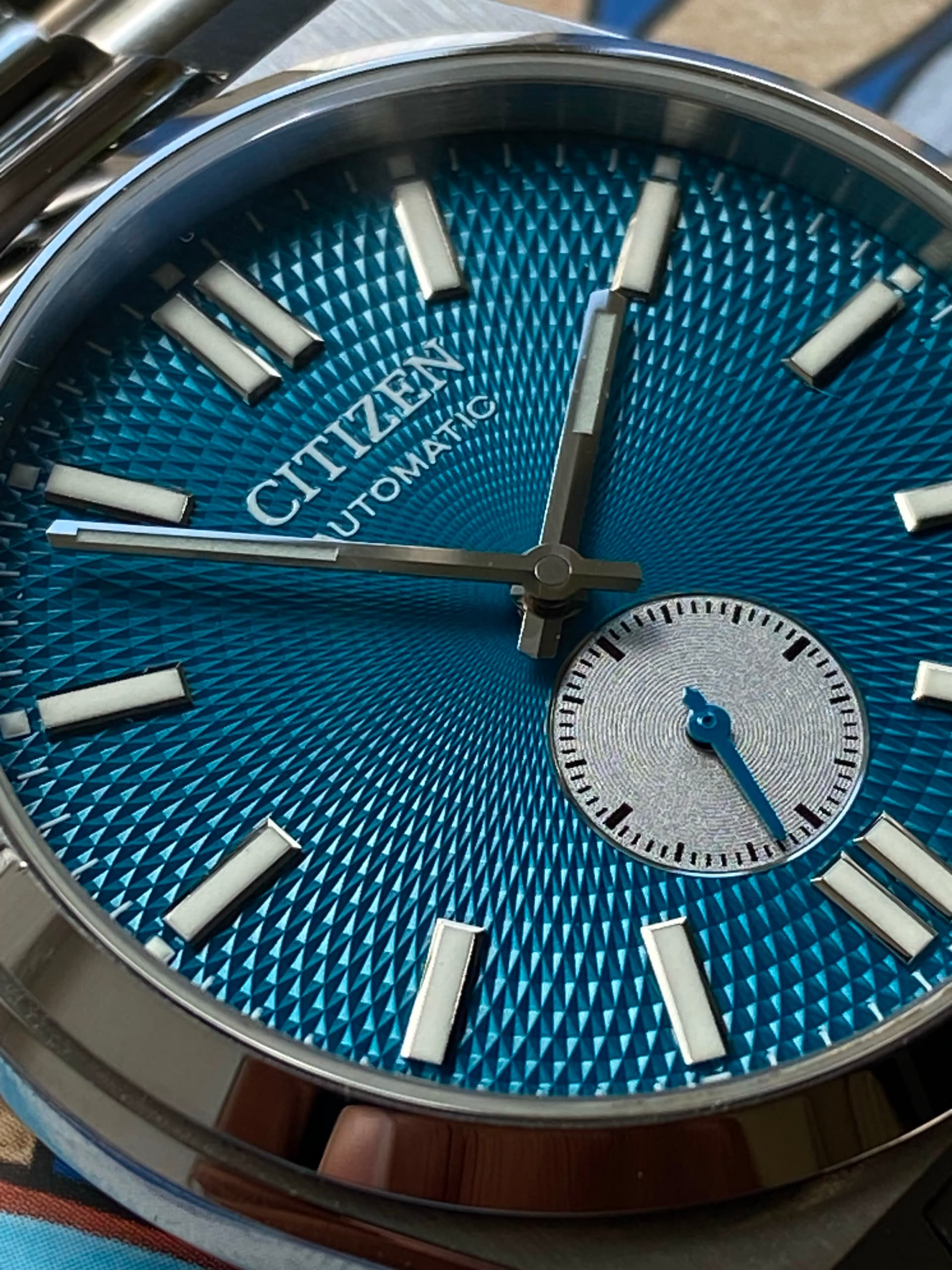 Citizen wristshot 37