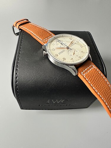 48f6b5250e0a6d692e9b78237f9da9847ebc61af_2_375x500