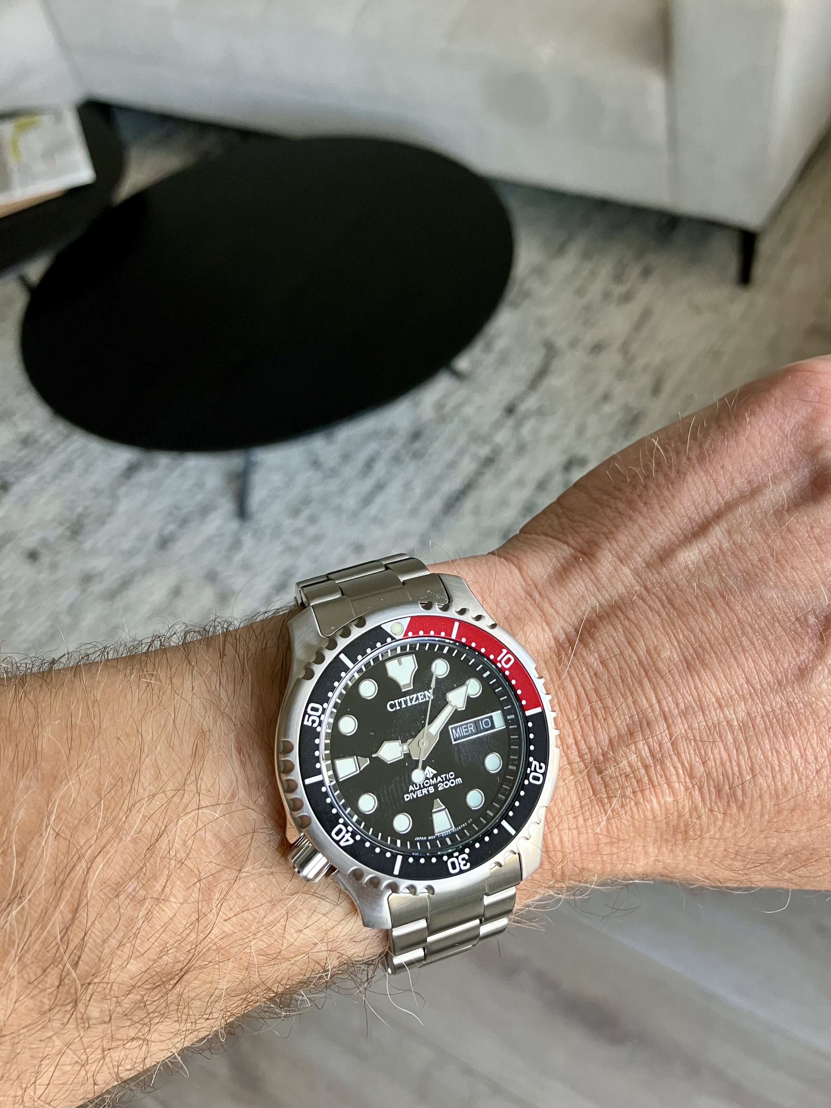Citizen wristshot 30