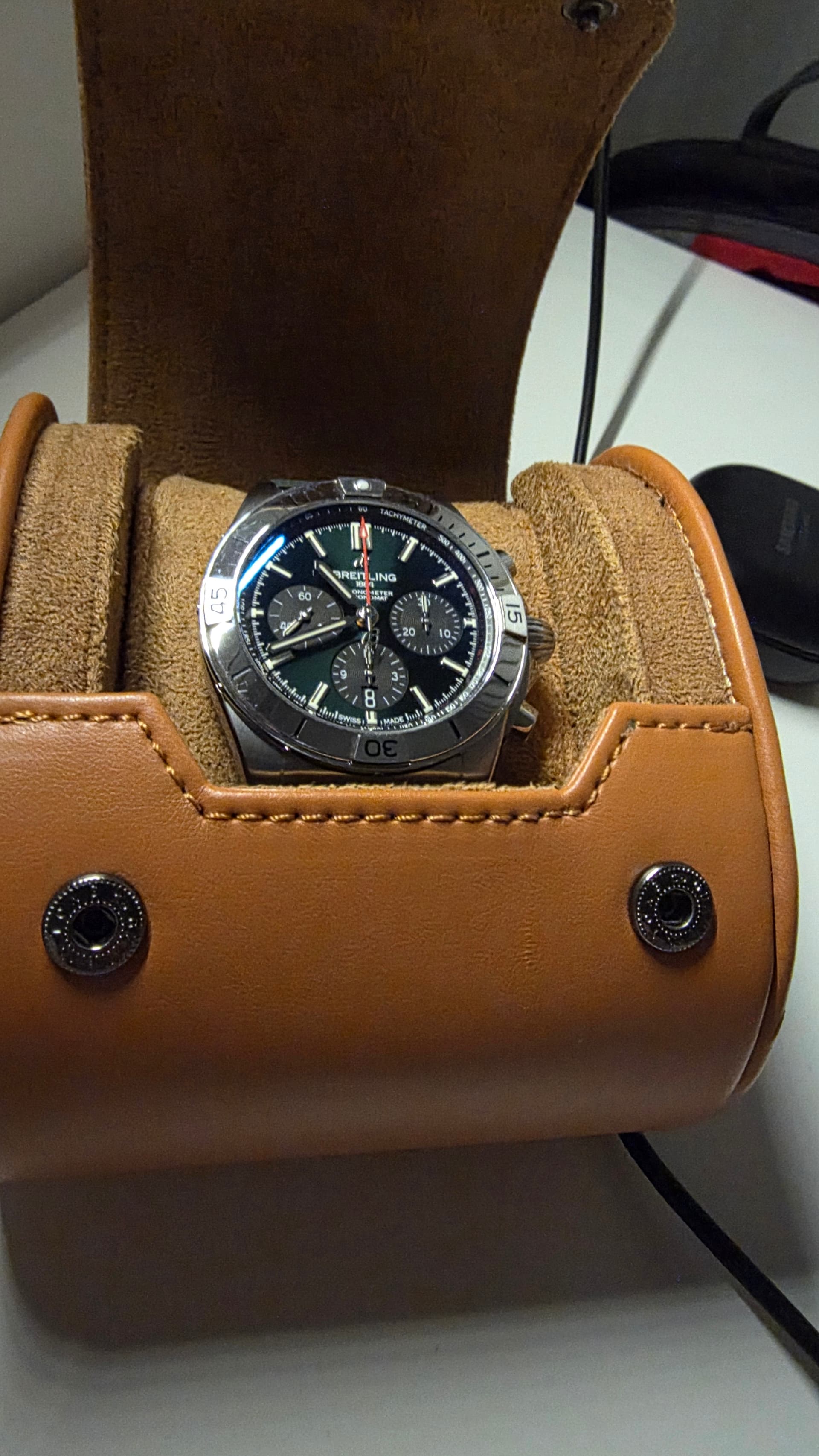 Breitling wristshot 24
