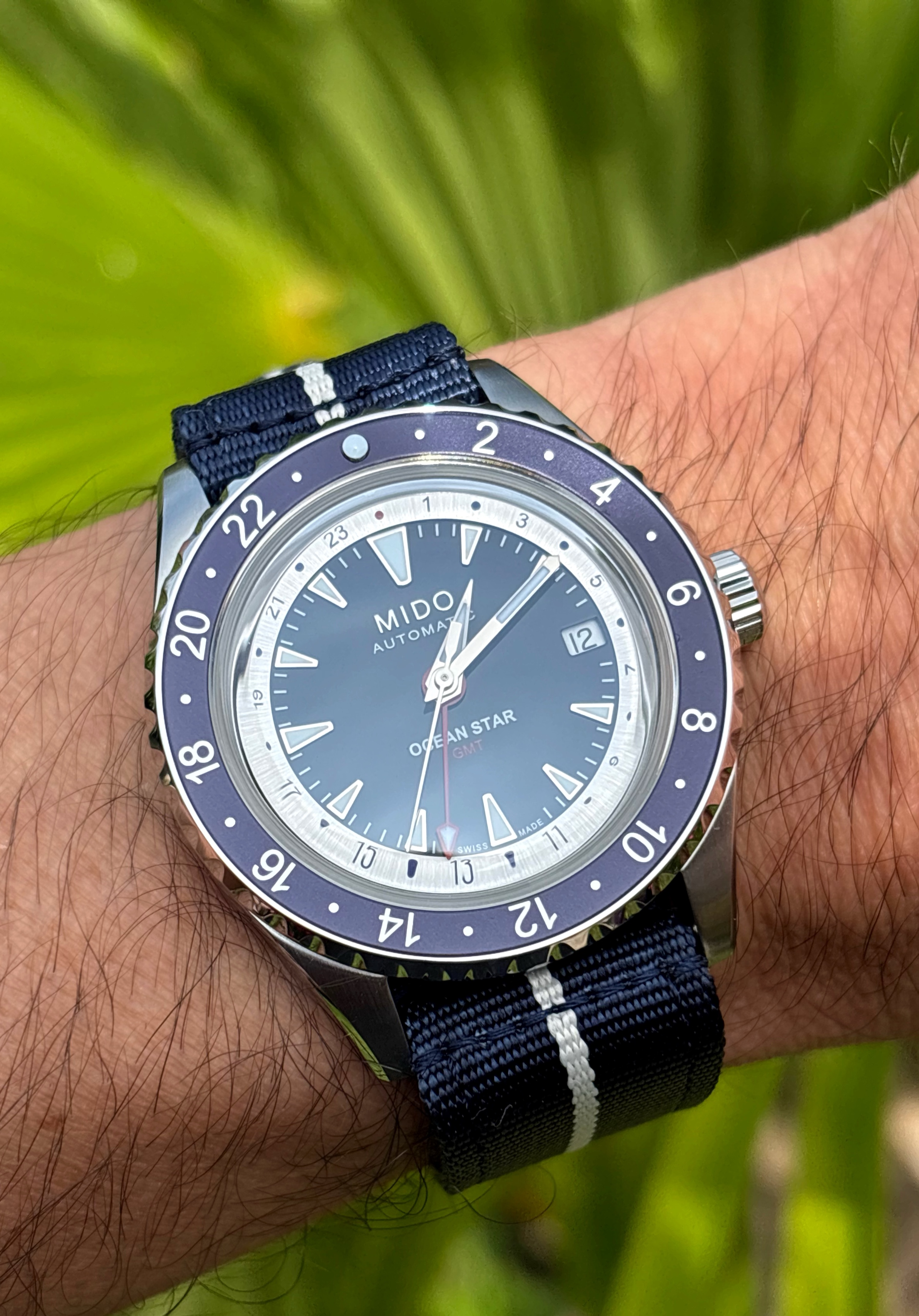 Mido wristshot 10