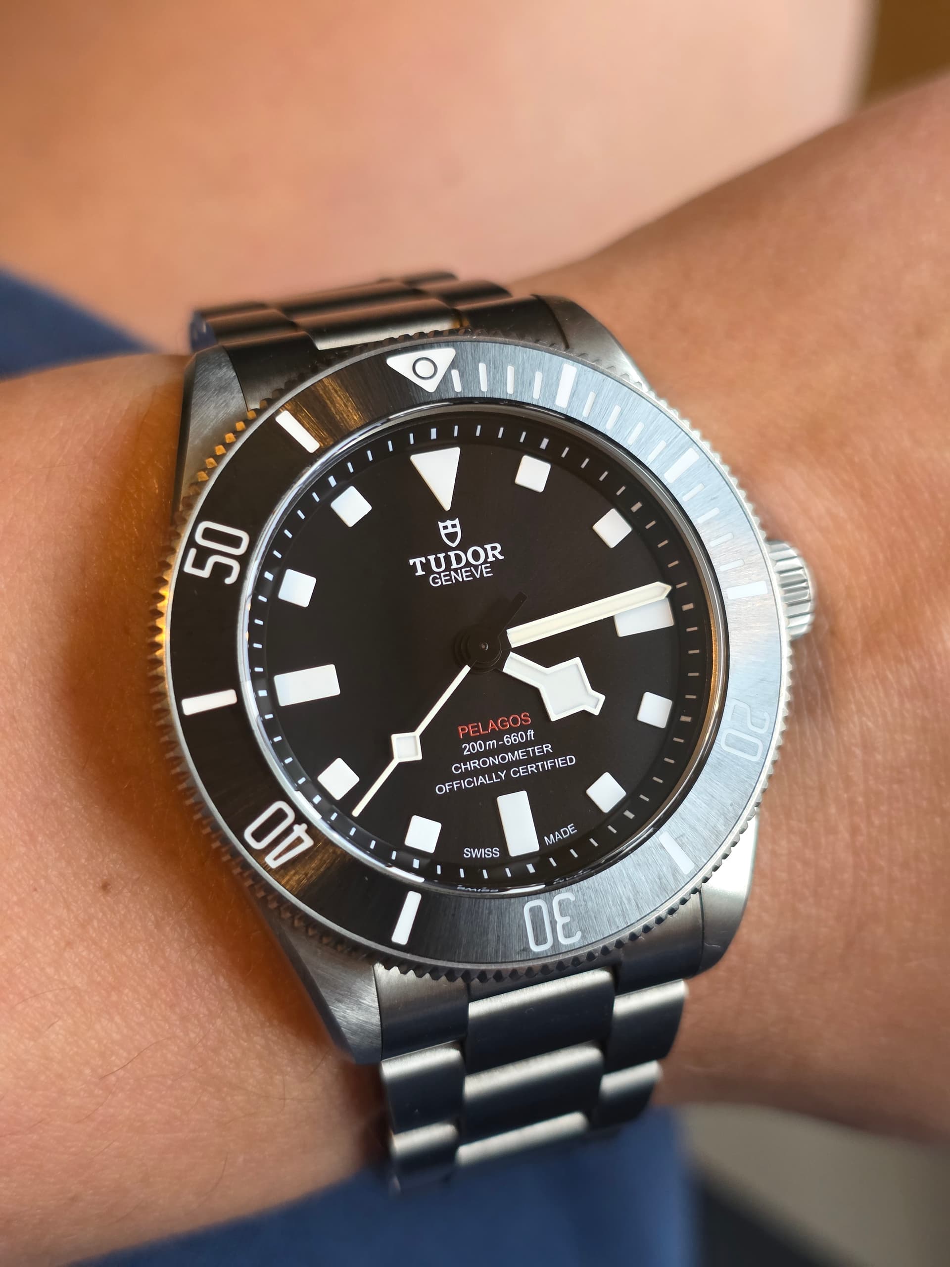 Tudor wristshot 12