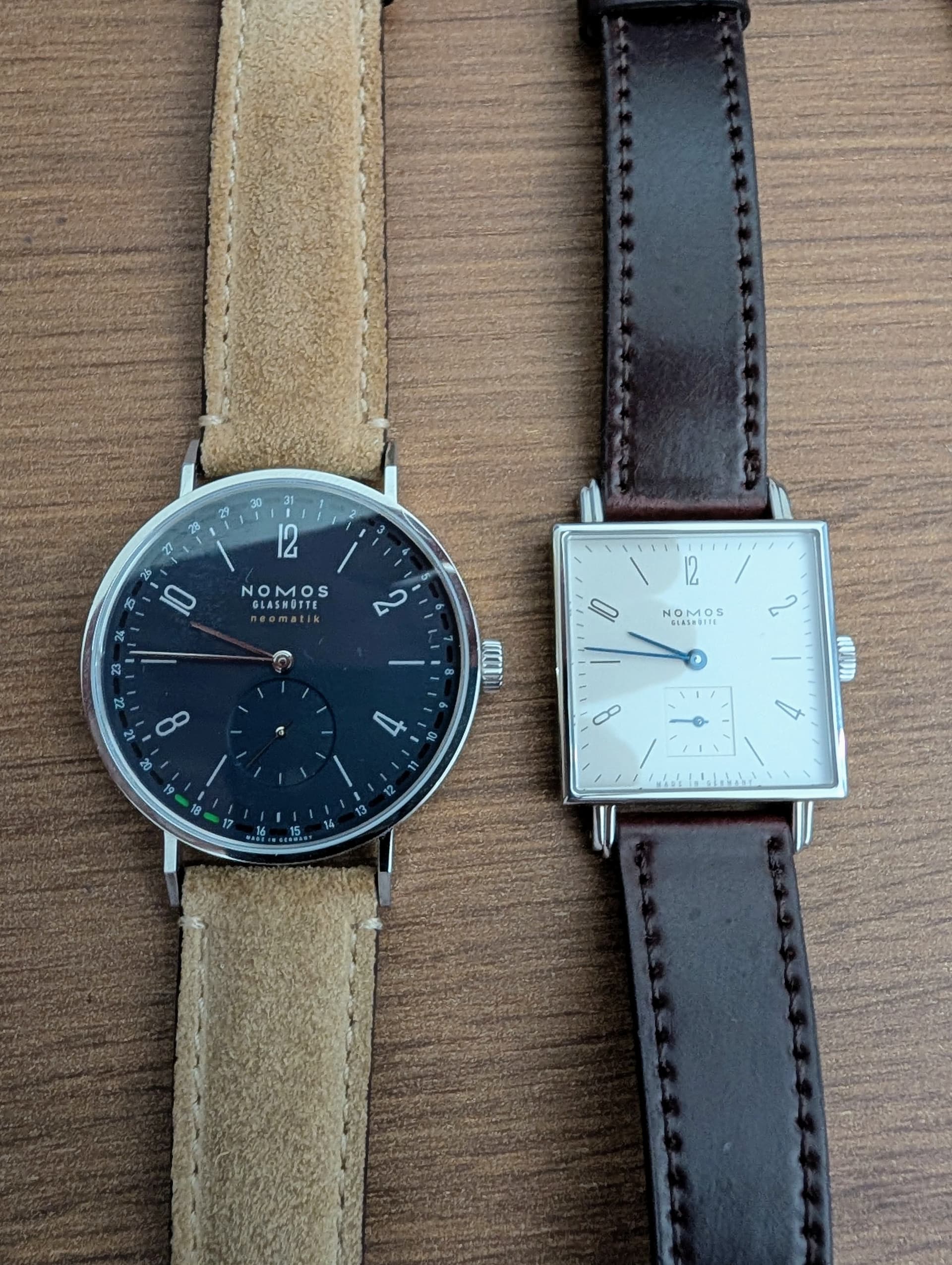 Nomos wristshot 8