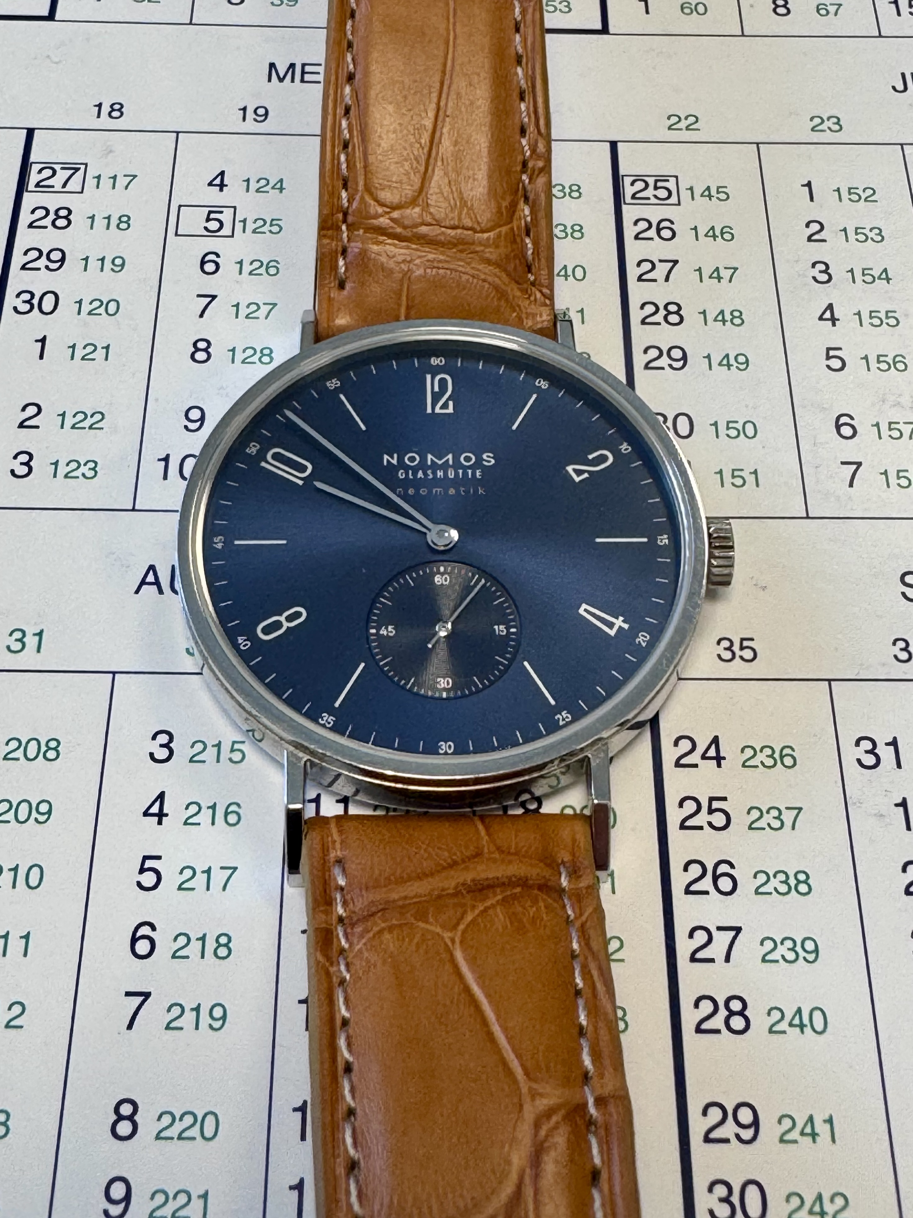 Nomos wristshot 6