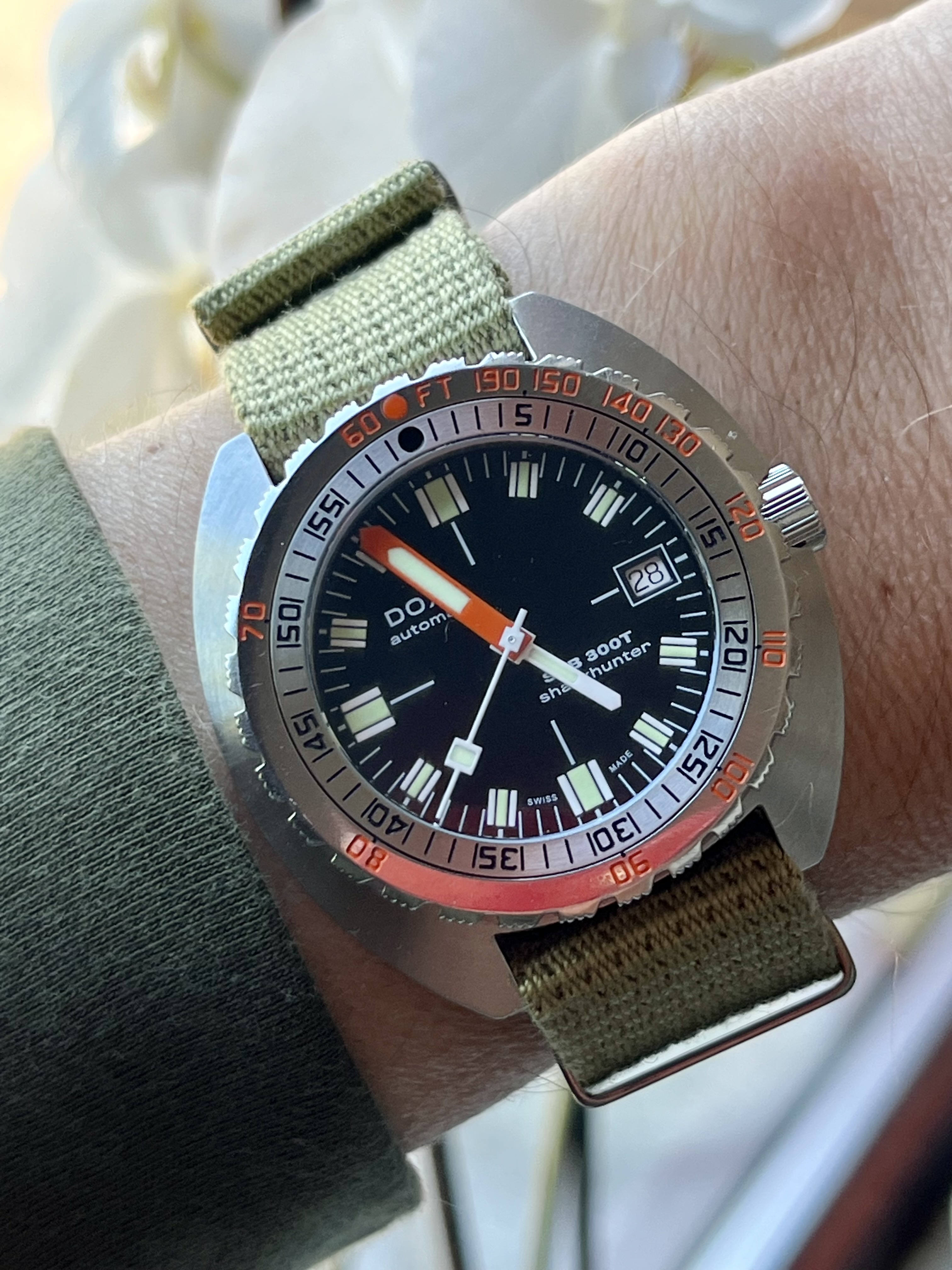 Doxa wristshot 22
