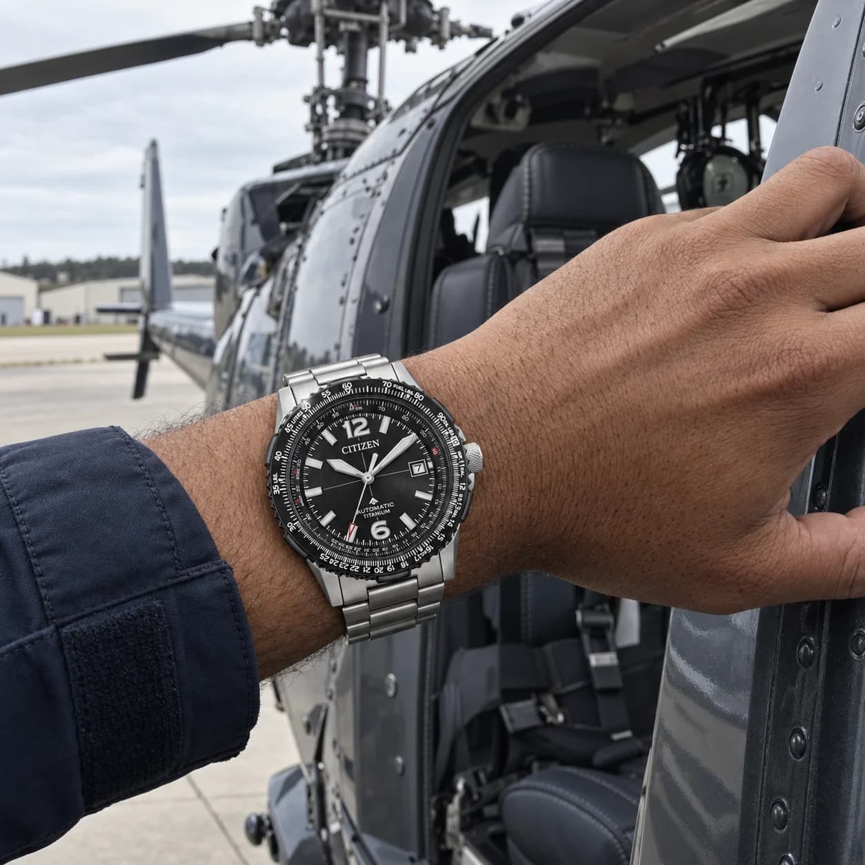 Citizen wristshot 10