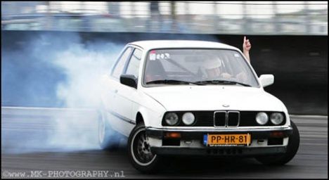 E30 325 PP-HR-81. (33)