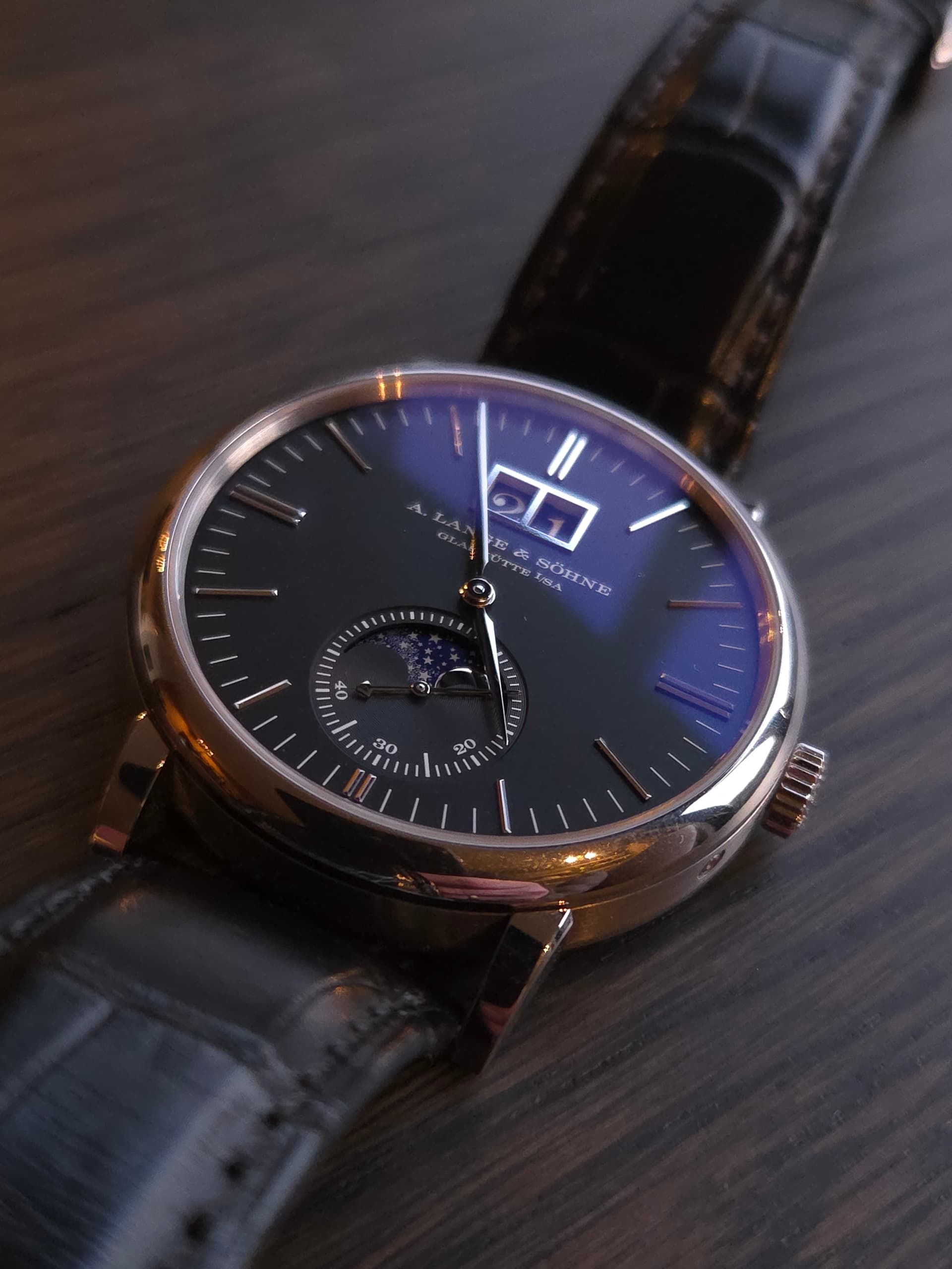 A. Lange & Söhne wristshot 12