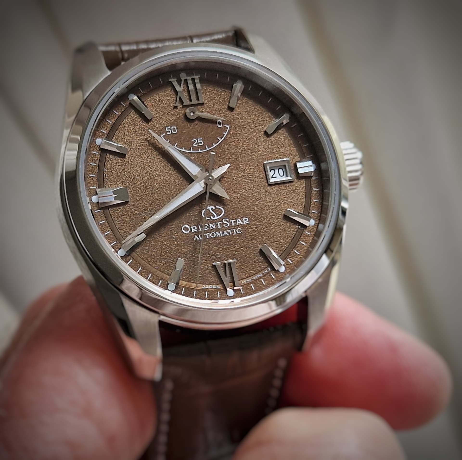 Orient wristshot 35