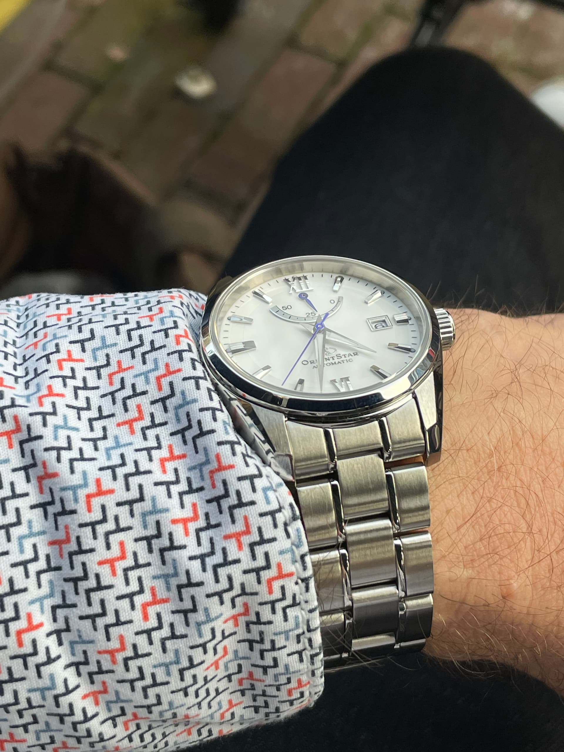 Orient wristshot 25