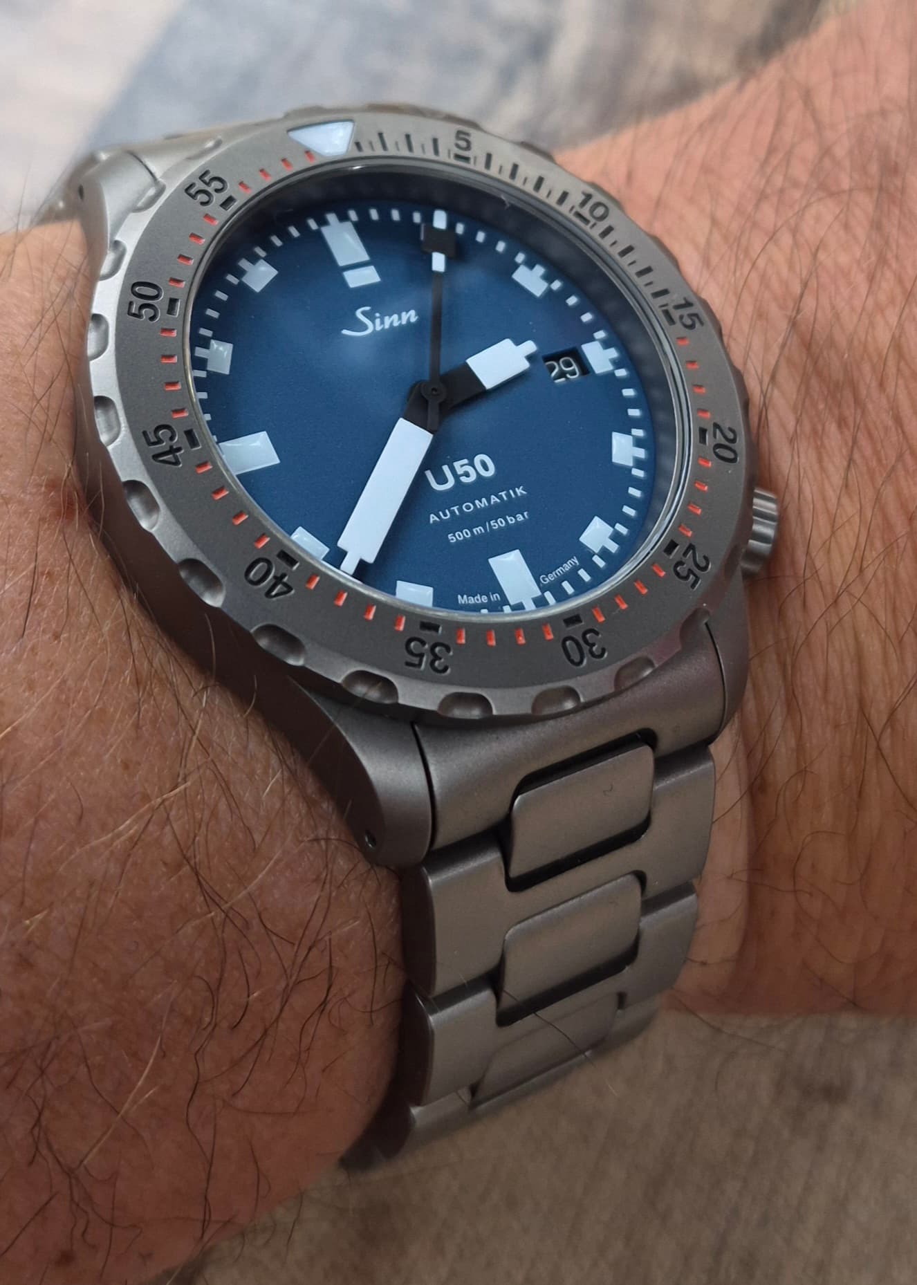 Sinn wristshot 9