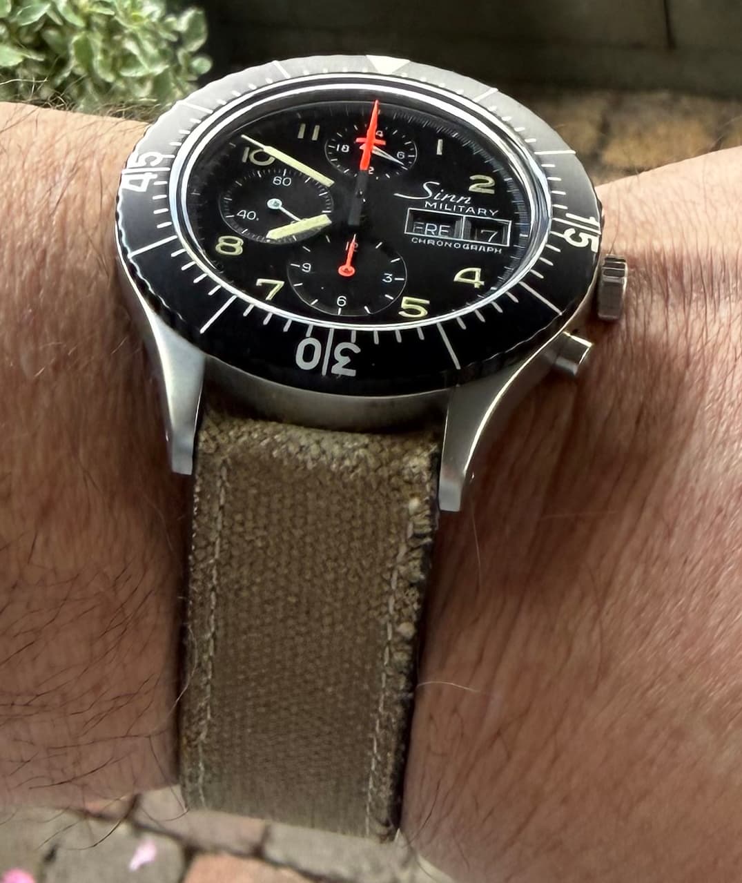 Sinn wristshot 17