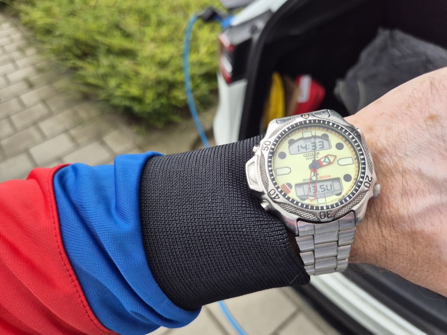 Citizen wristshot 21