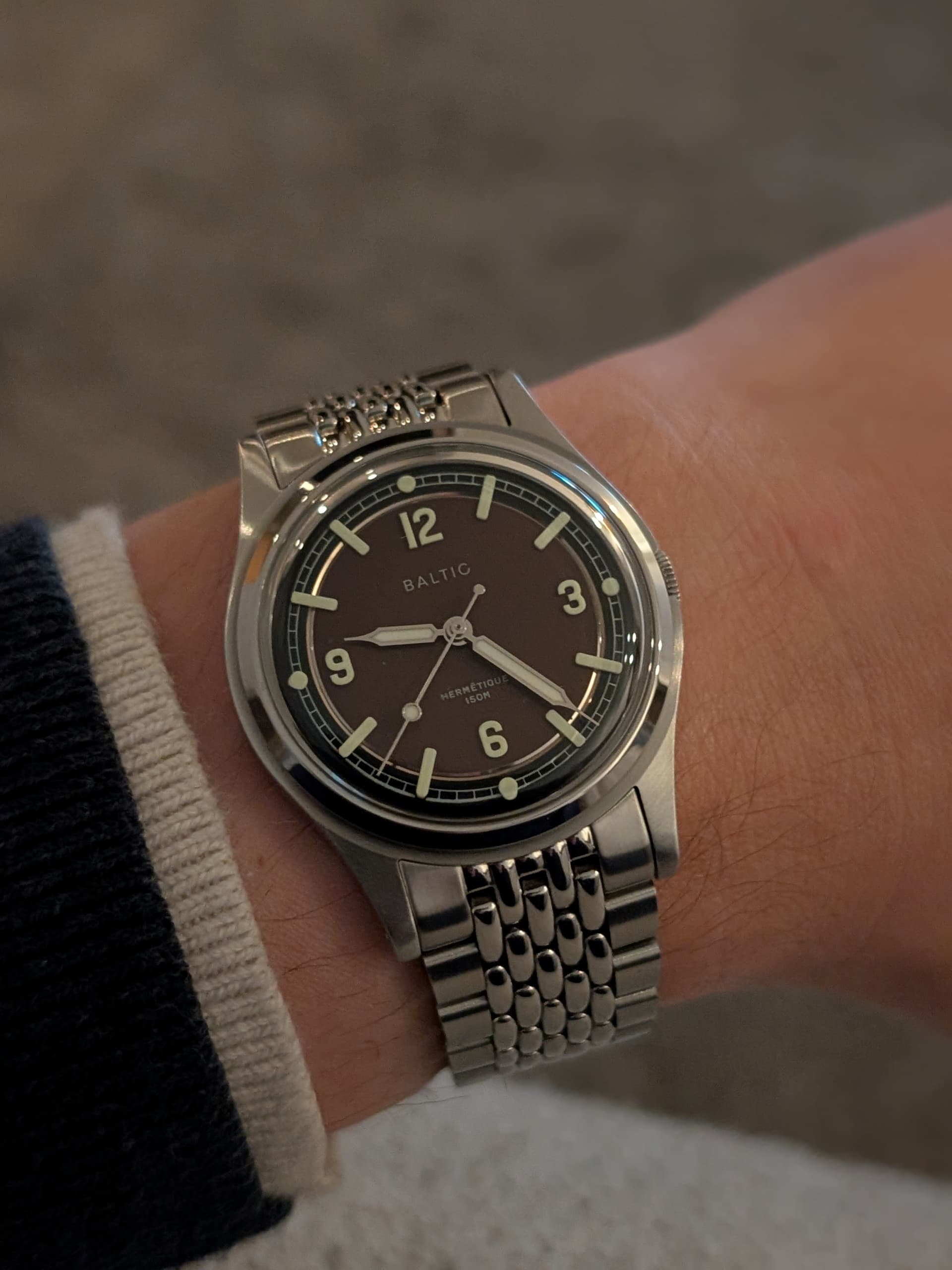 Baltic wristshot 35