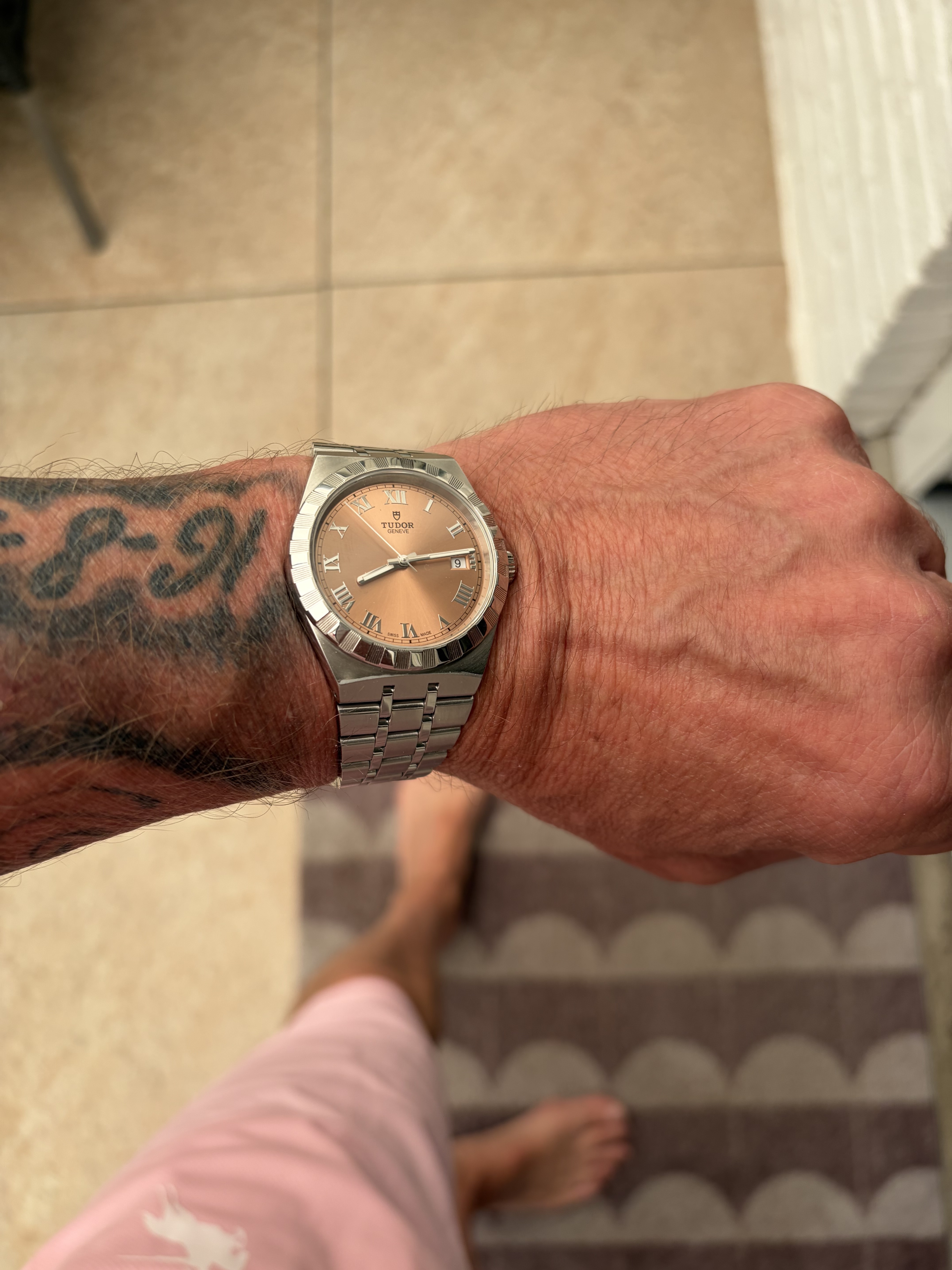 Tudor wristshot 34