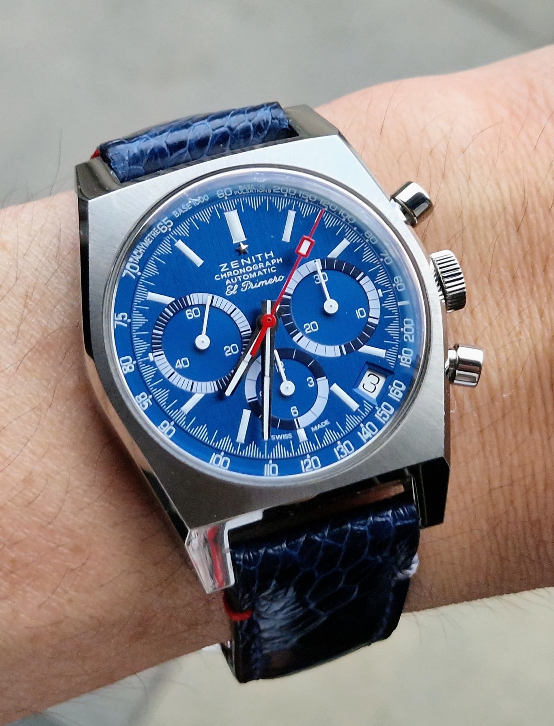 Zenith wristshot 18