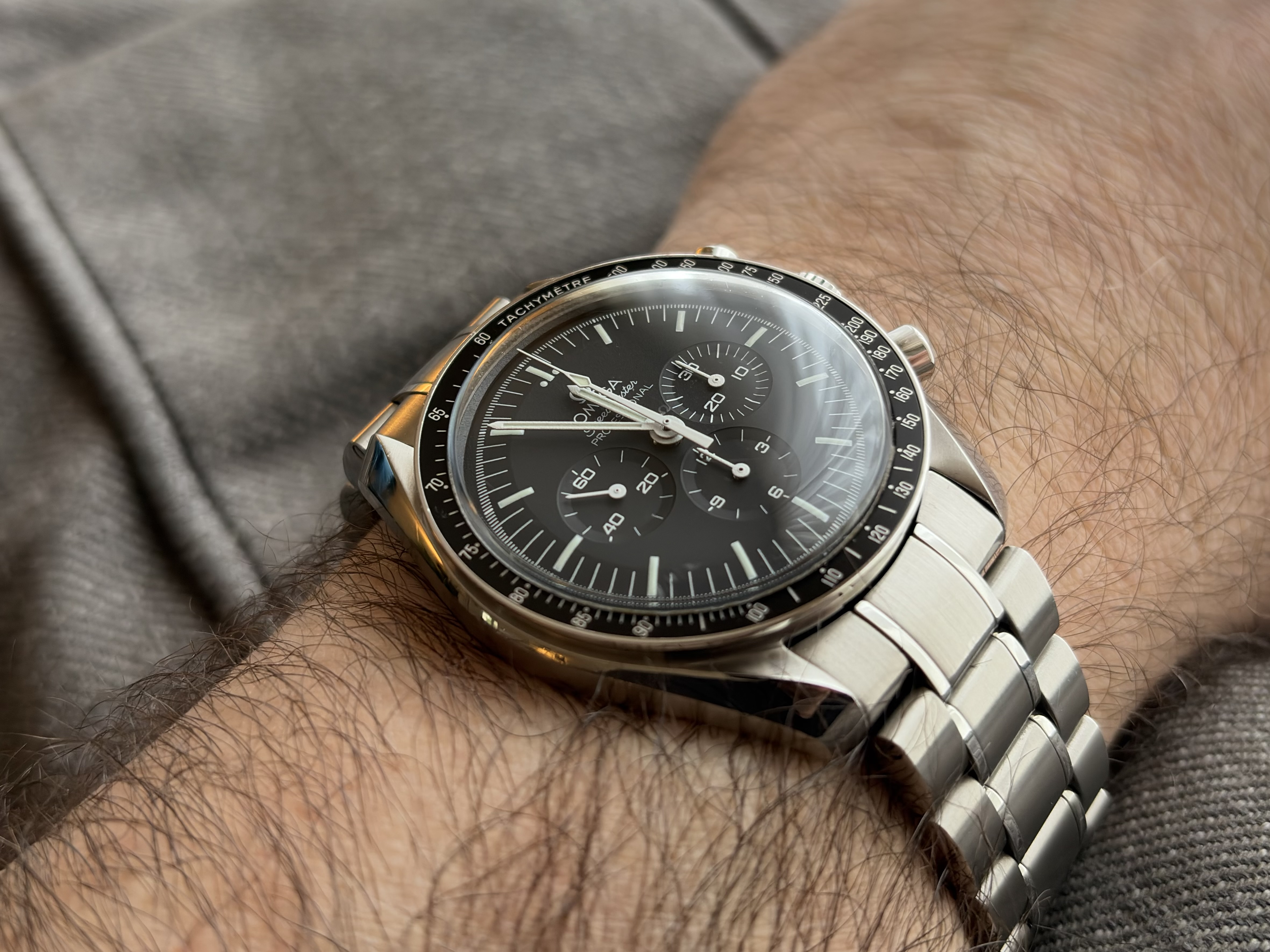 Omega wristshot 5