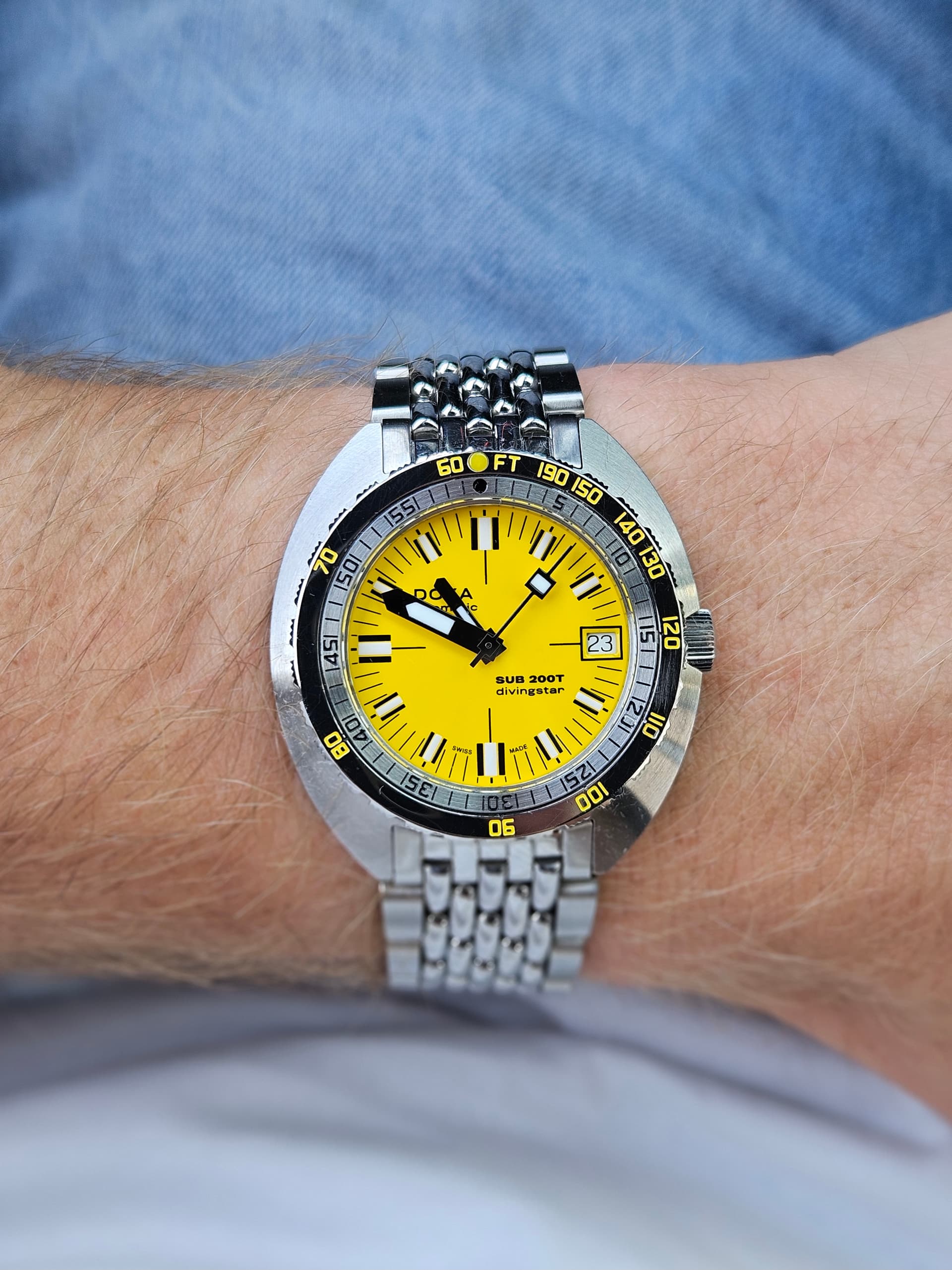 Doxa wristshot 35