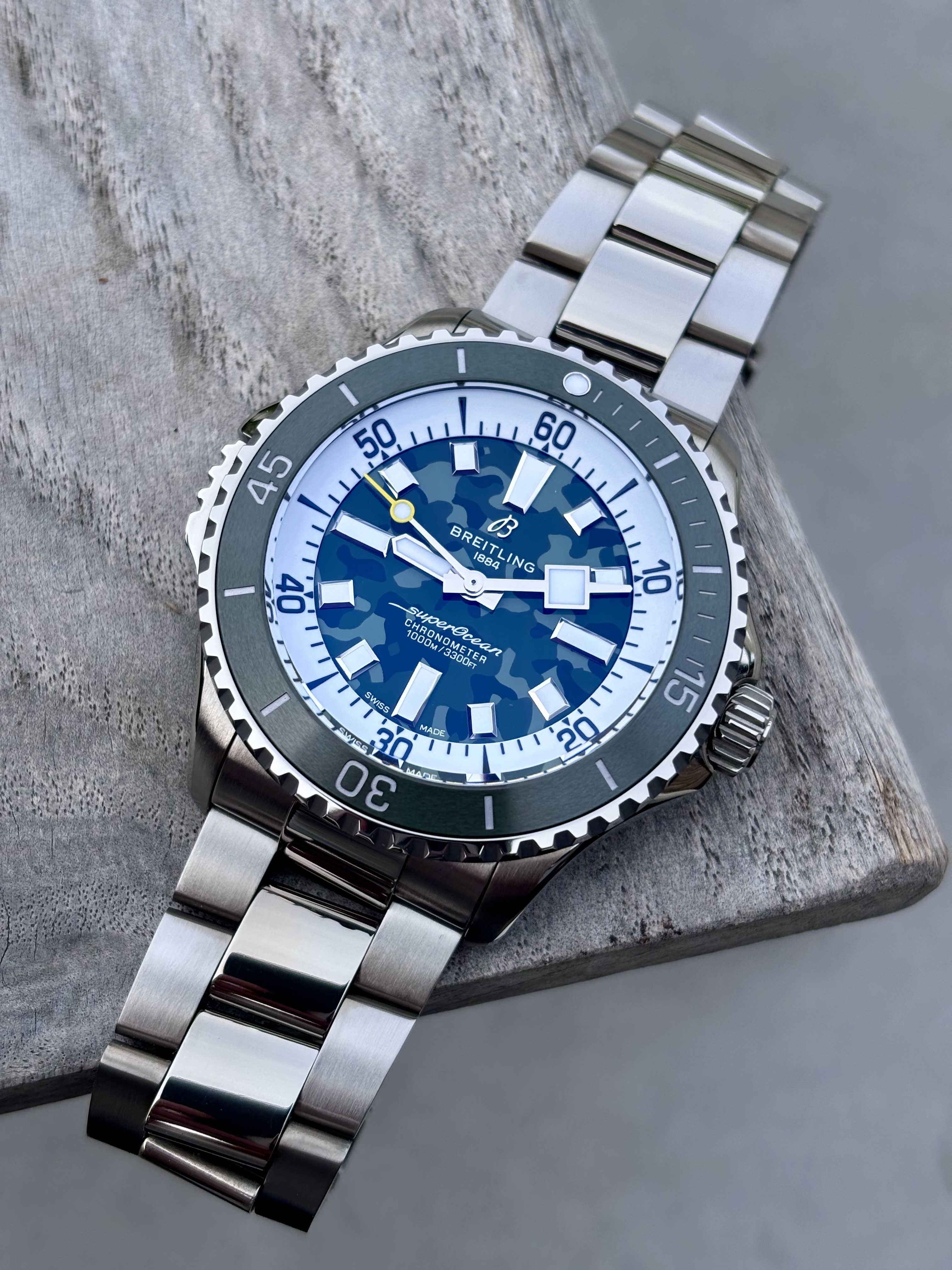 Breitling wristshot 37