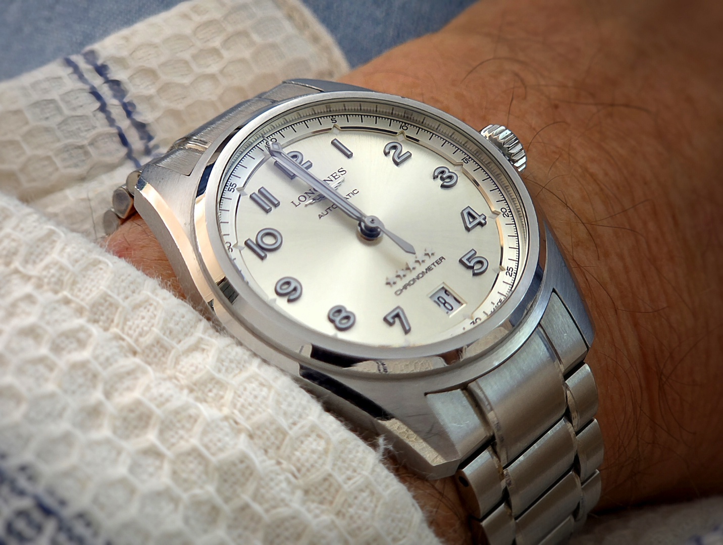 Longines wristshot 11