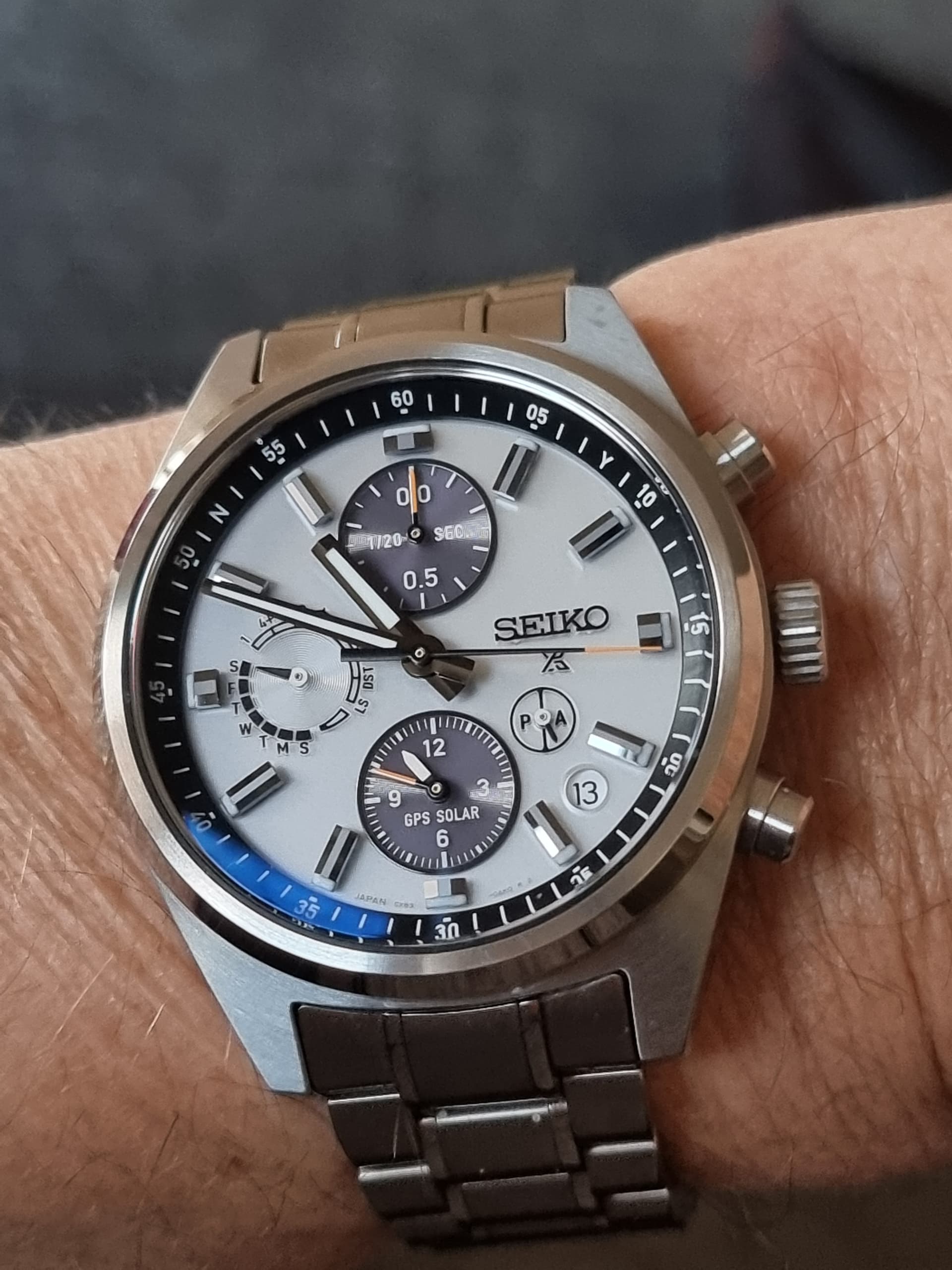 17656193375995070831652356888384