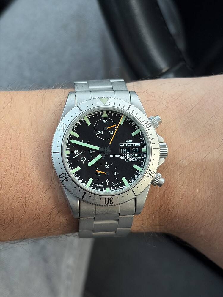 Fortis wristshot 35