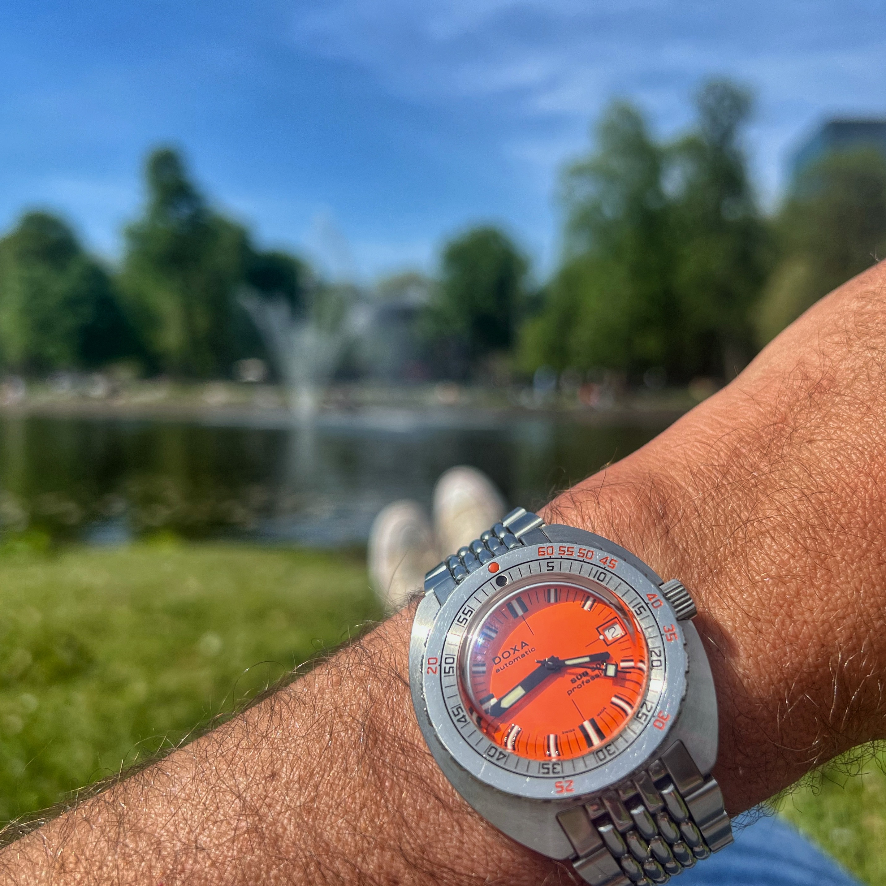 Doxa wristshot 10