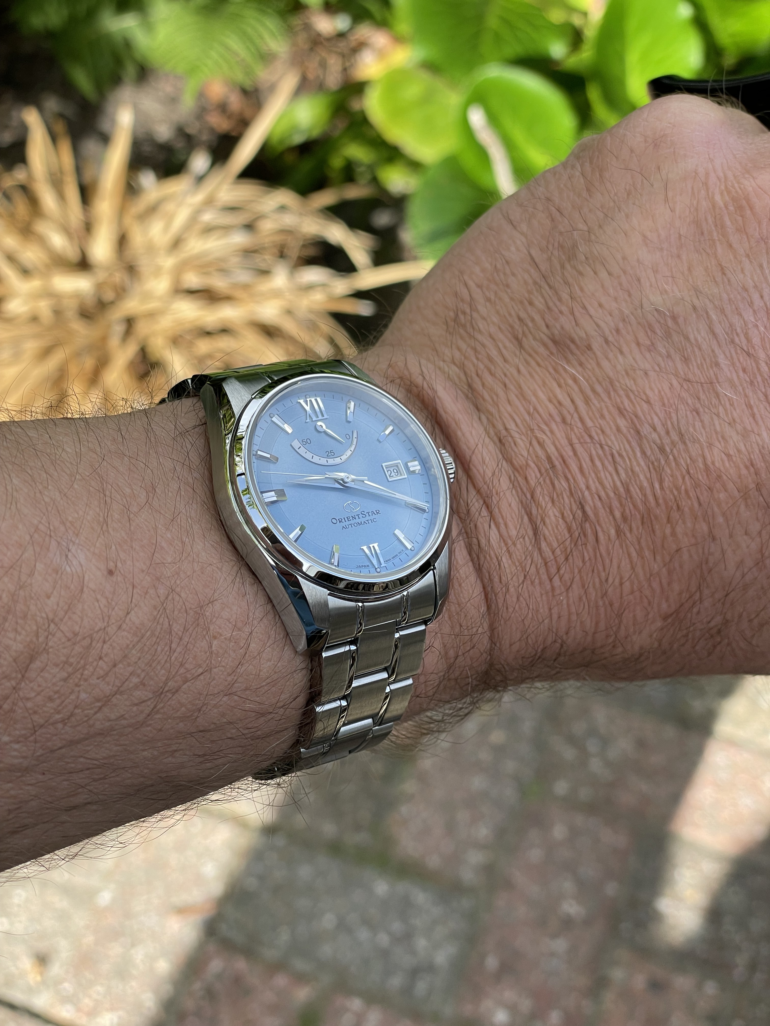 Orient wristshot 26