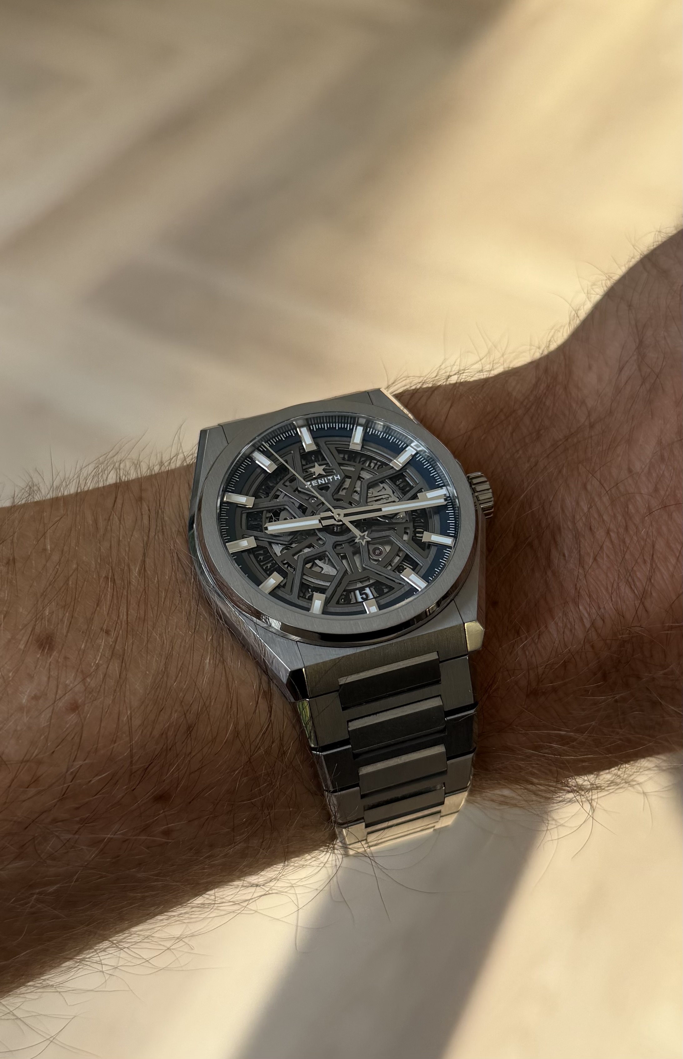 Zenith wristshot 16