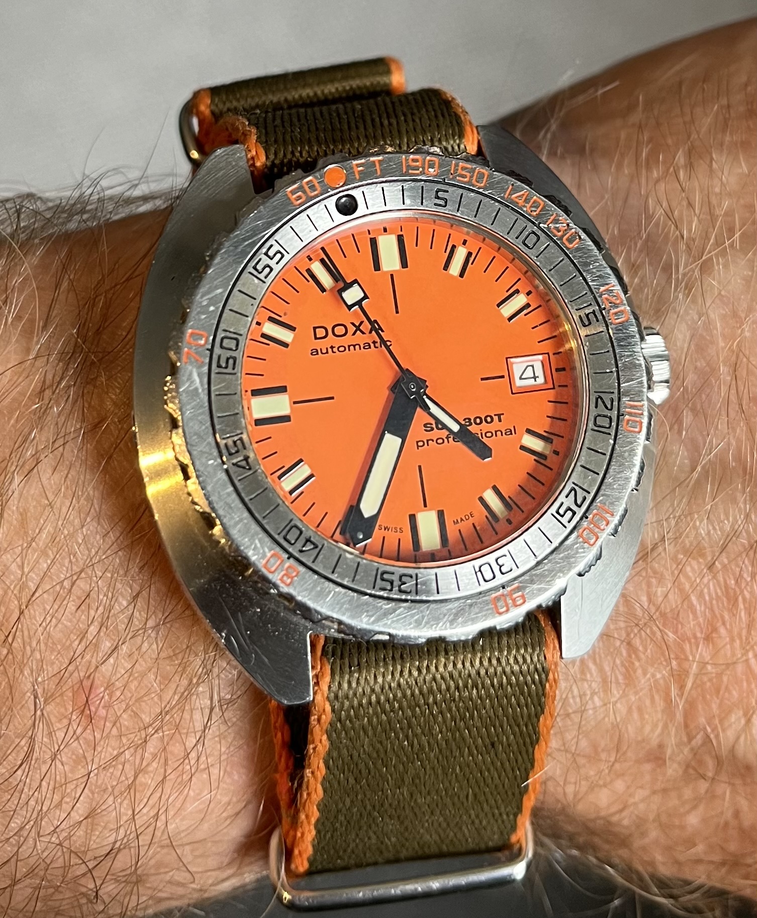 Doxa wristshot 19