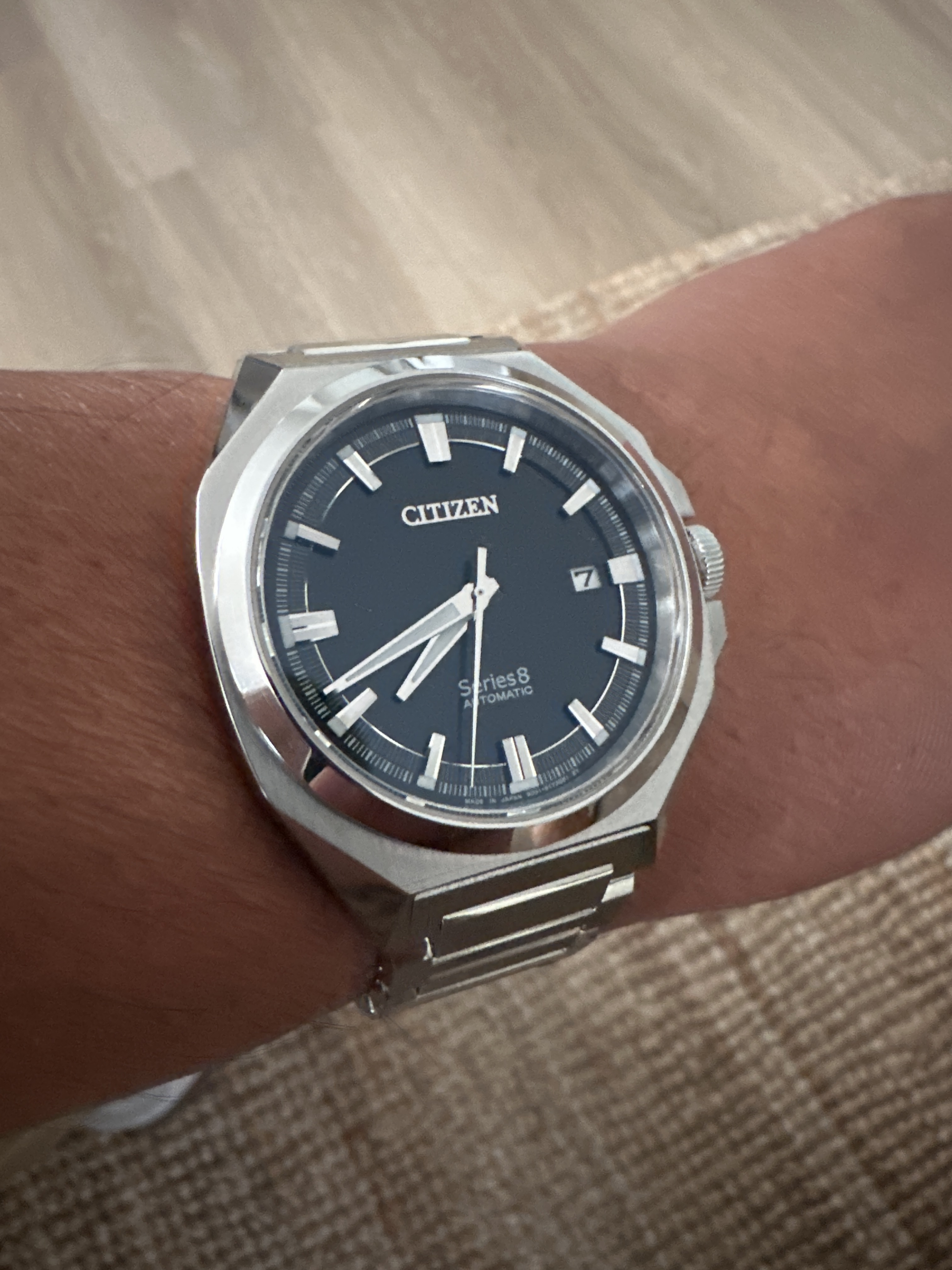 Citizen wristshot 36