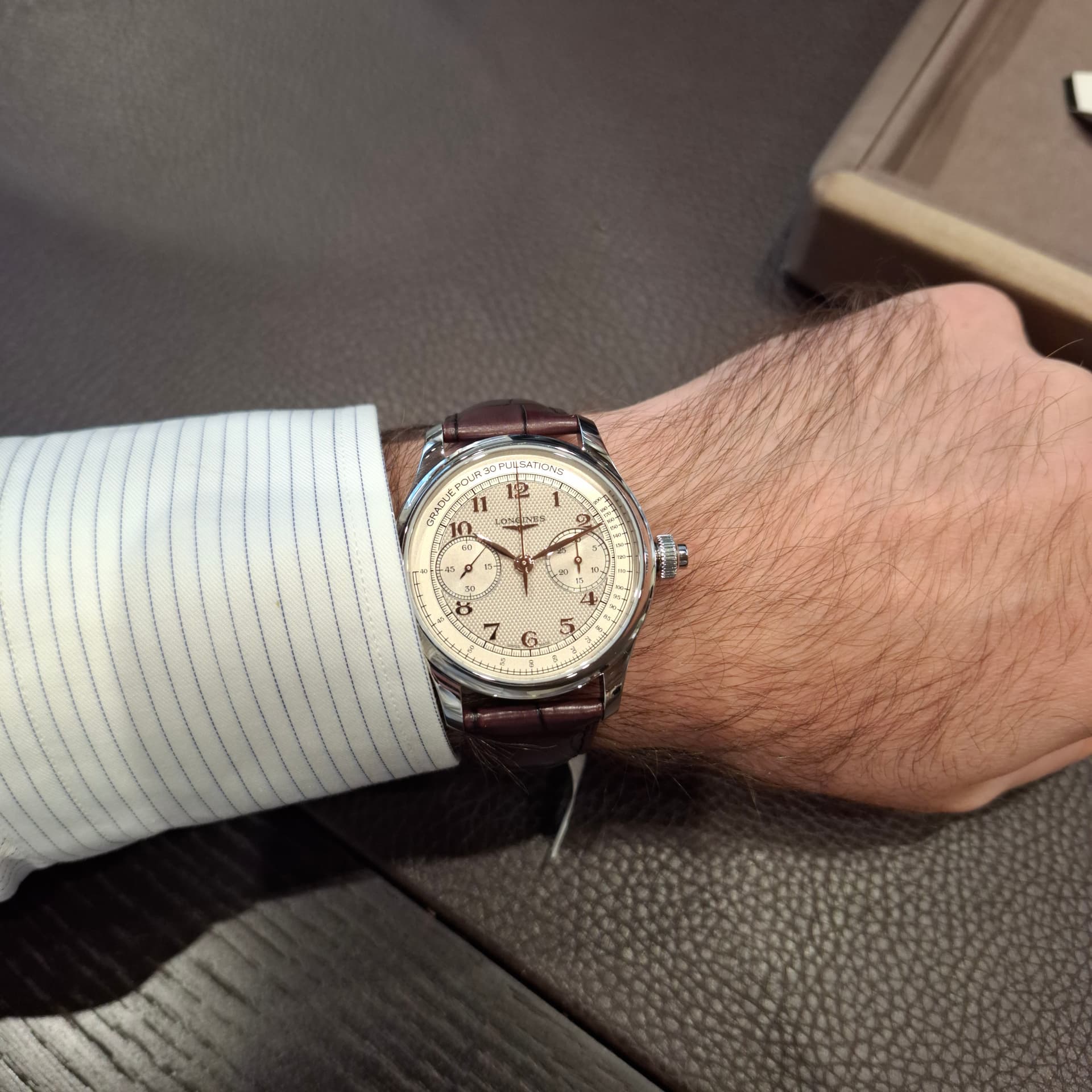 Longines wristshot 8