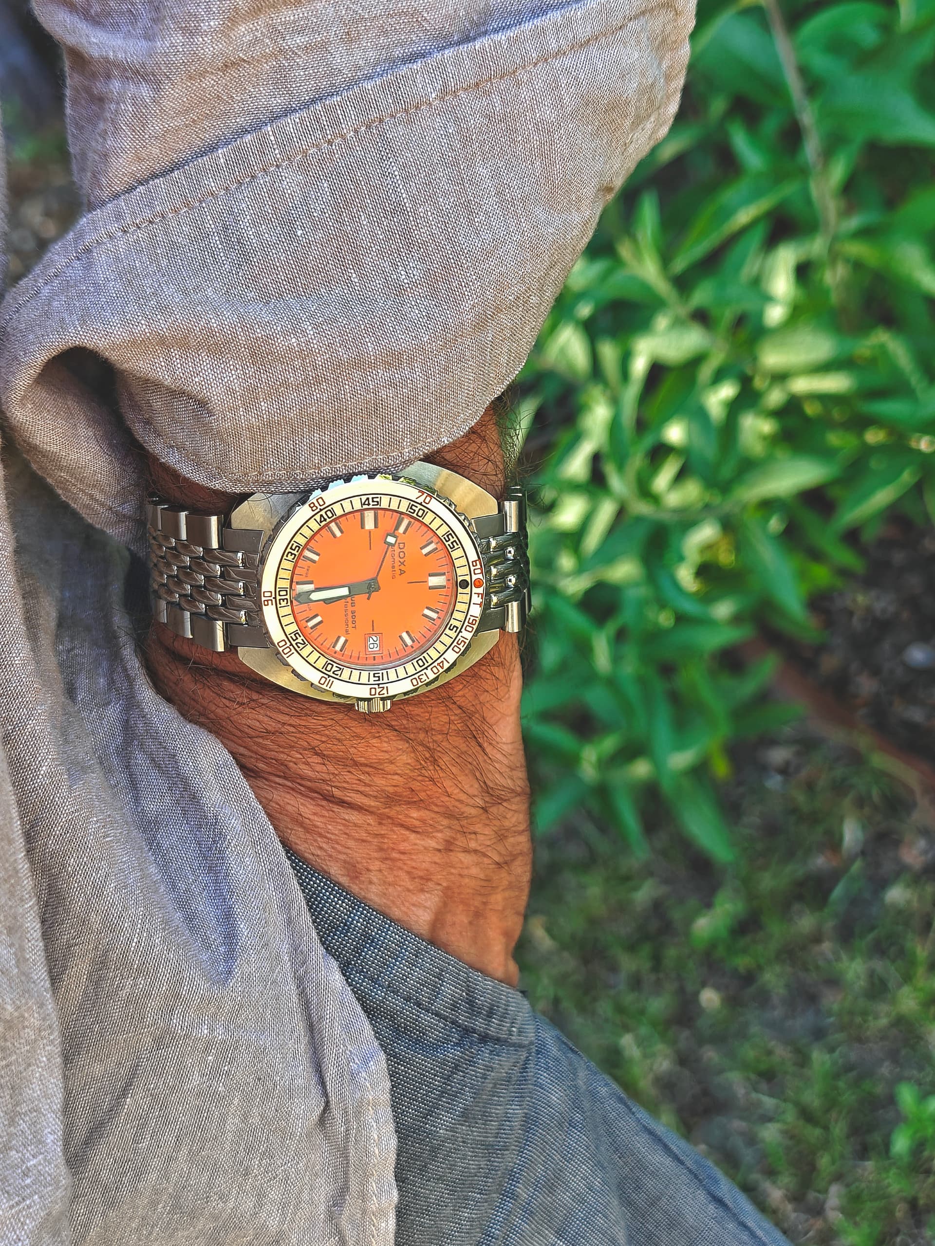 Doxa wristshot 25