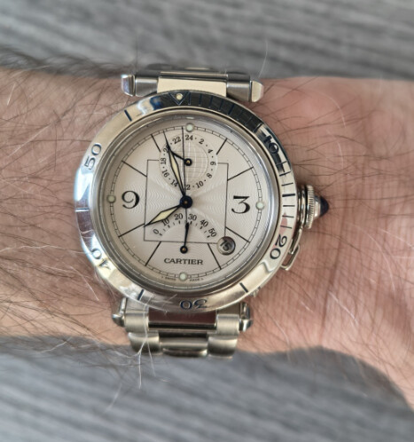 Cartier wristshot 34