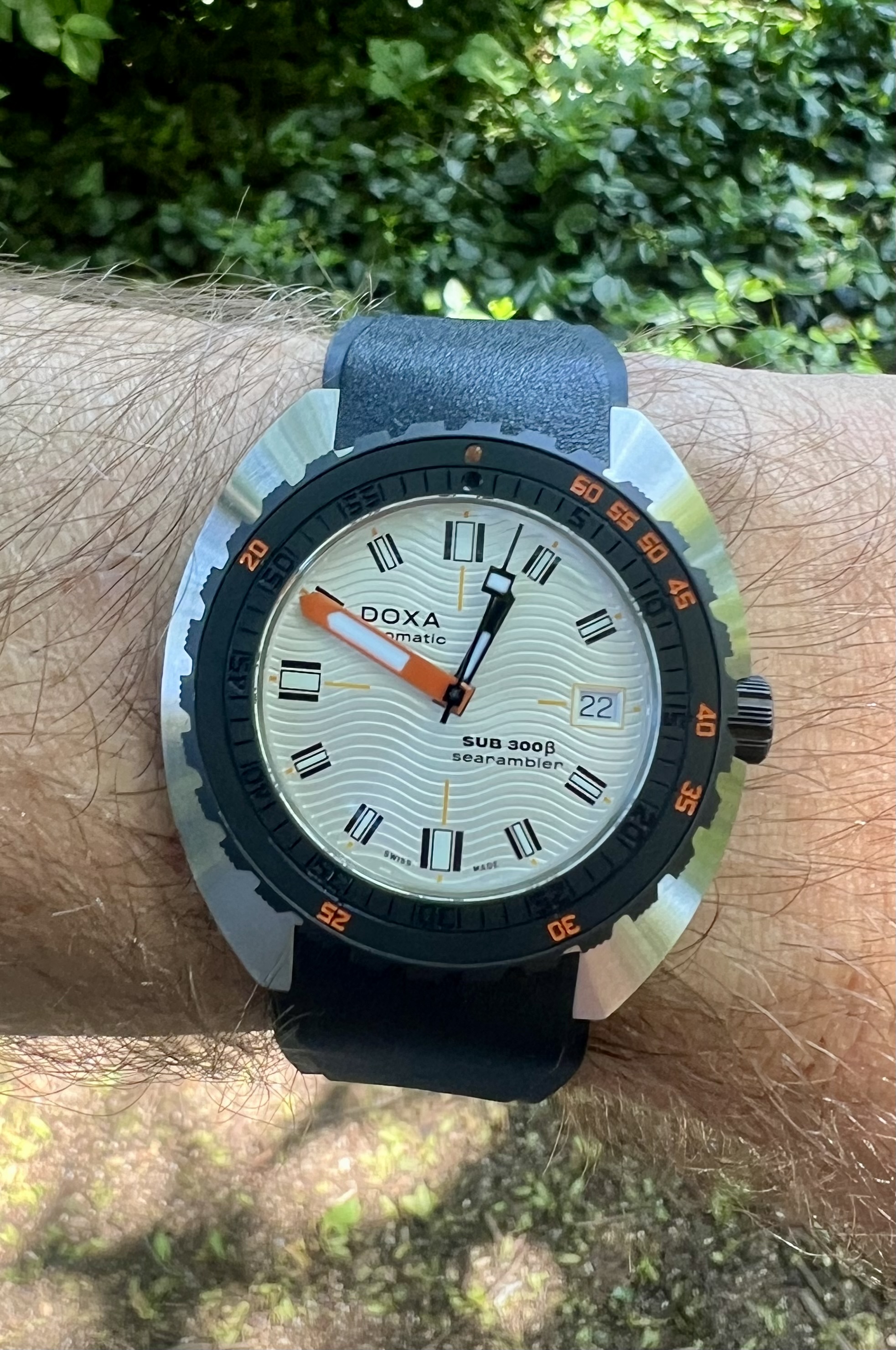 Doxa wristshot 38