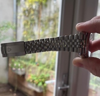 thumbnail_e8058288-4263-473f-89fe-7c57ee9edd0e