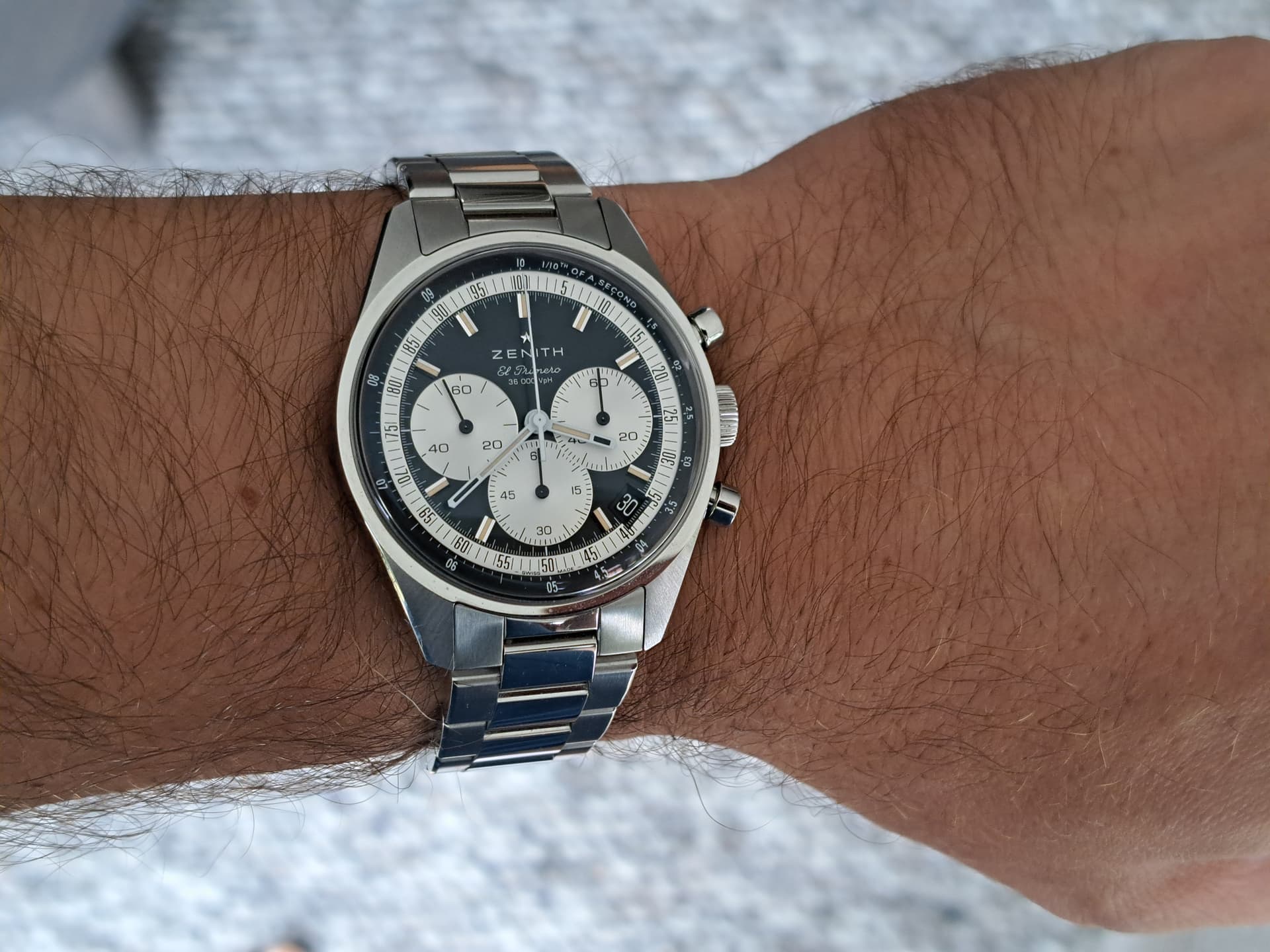 Zenith wristshot 12