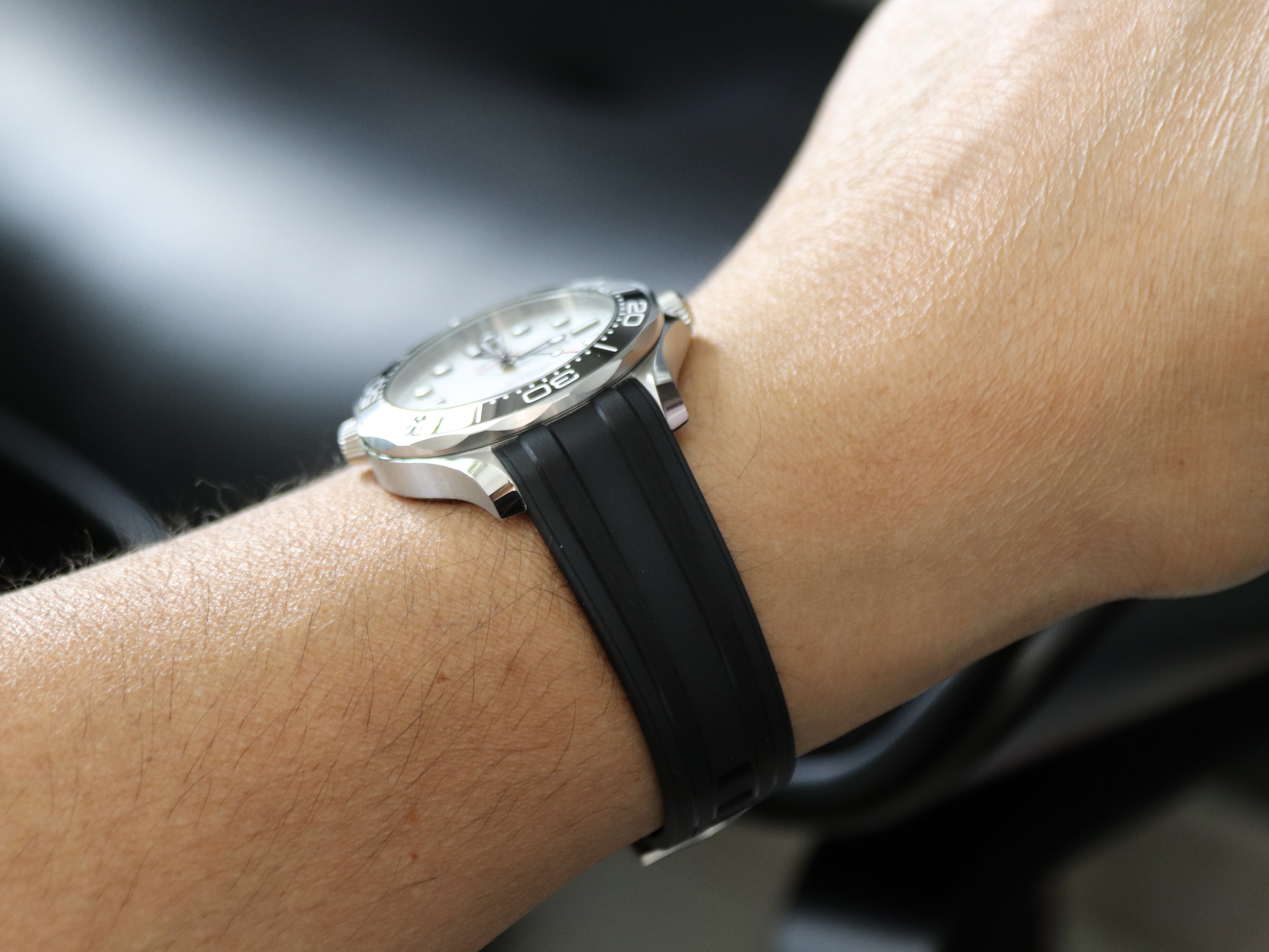 Omega wristshot 14