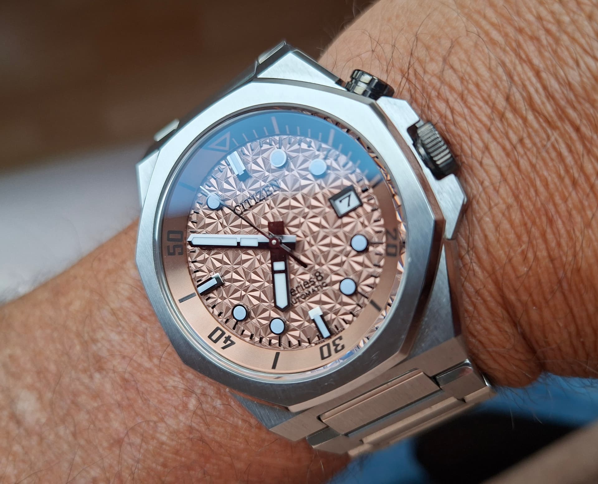 Citizen wristshot 33