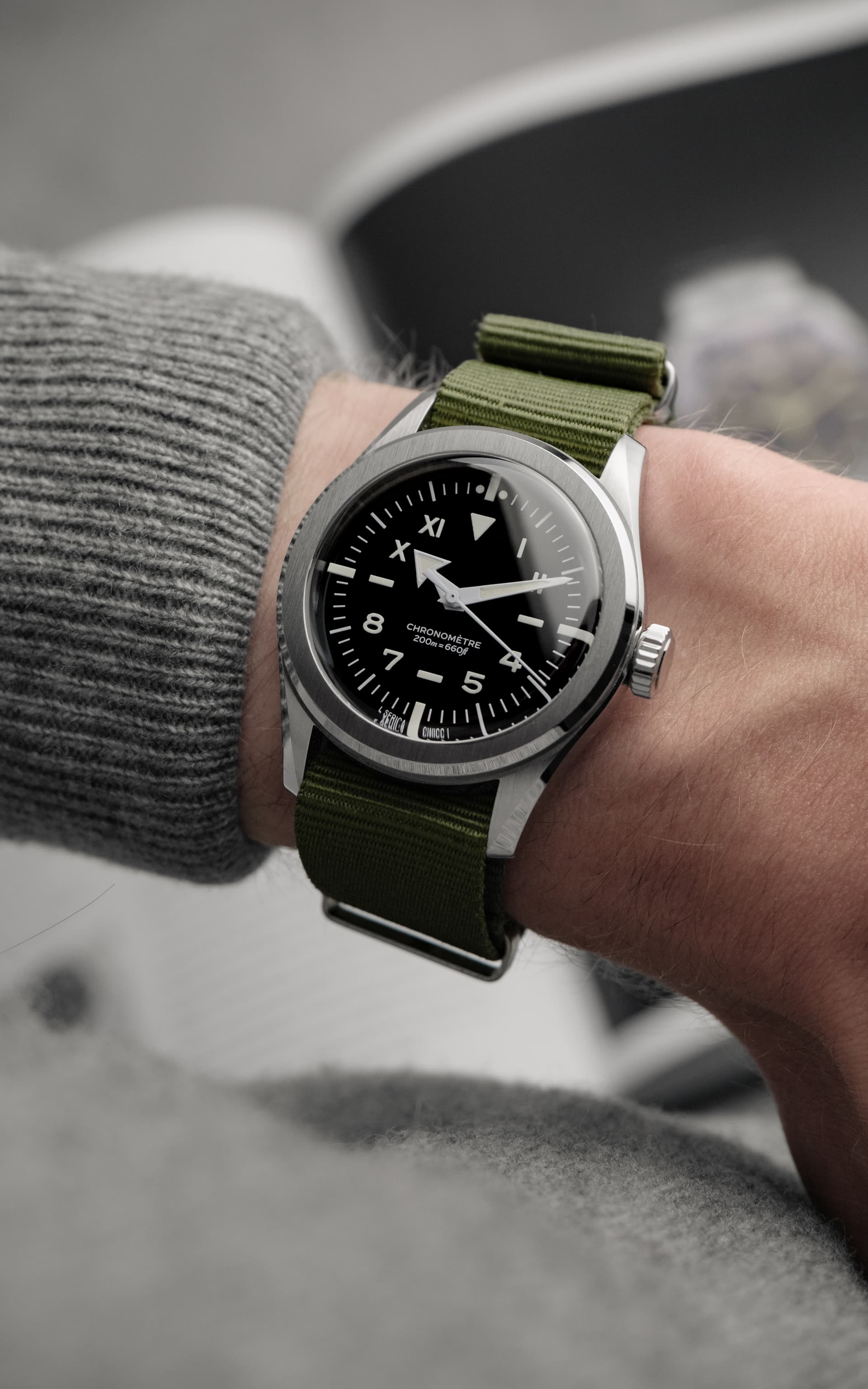 Serica wristshot 4