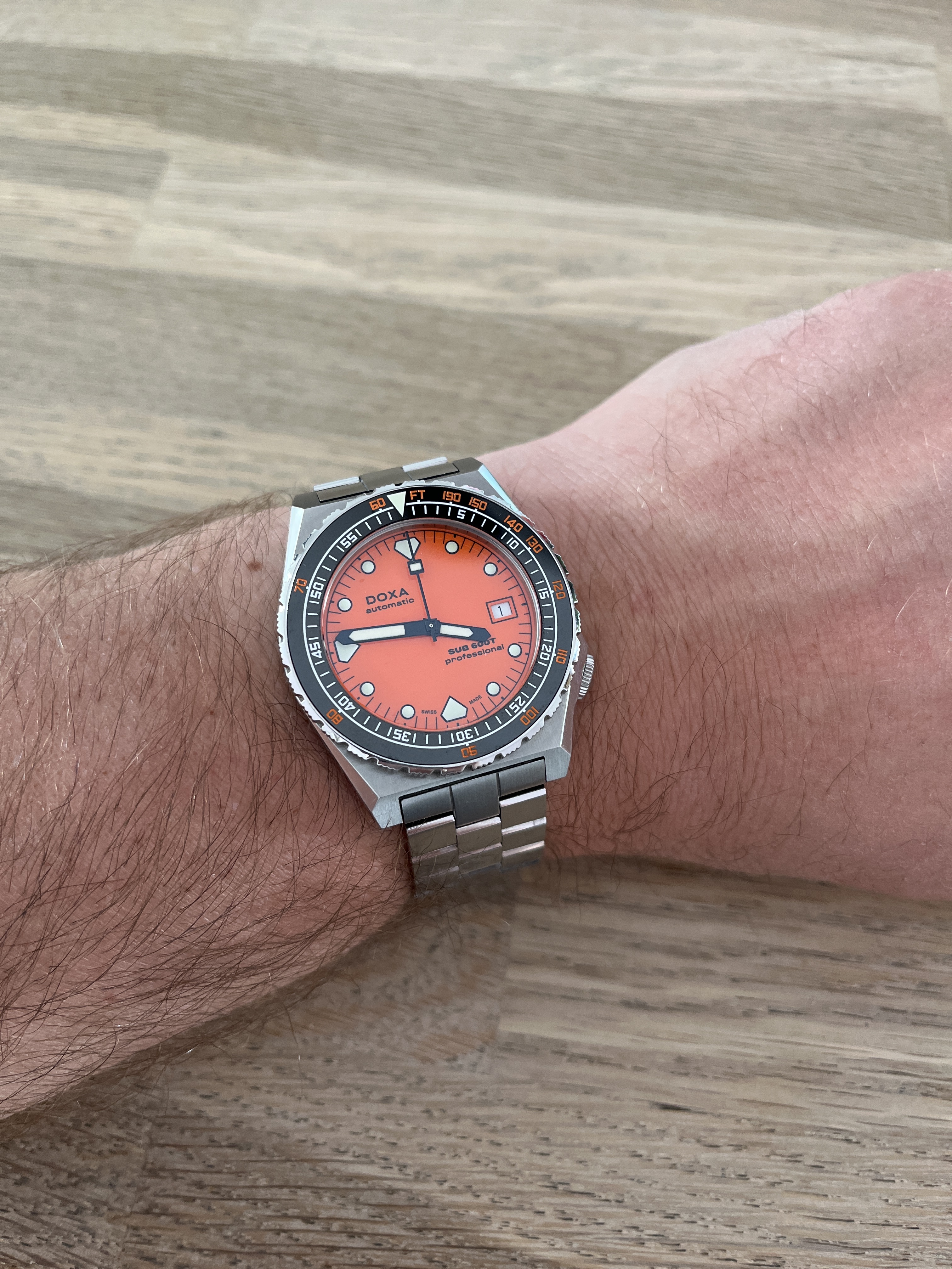 Doxa wristshot 20