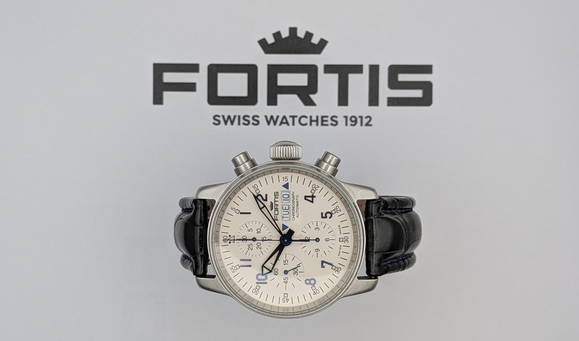 PXL_20260212_195558019