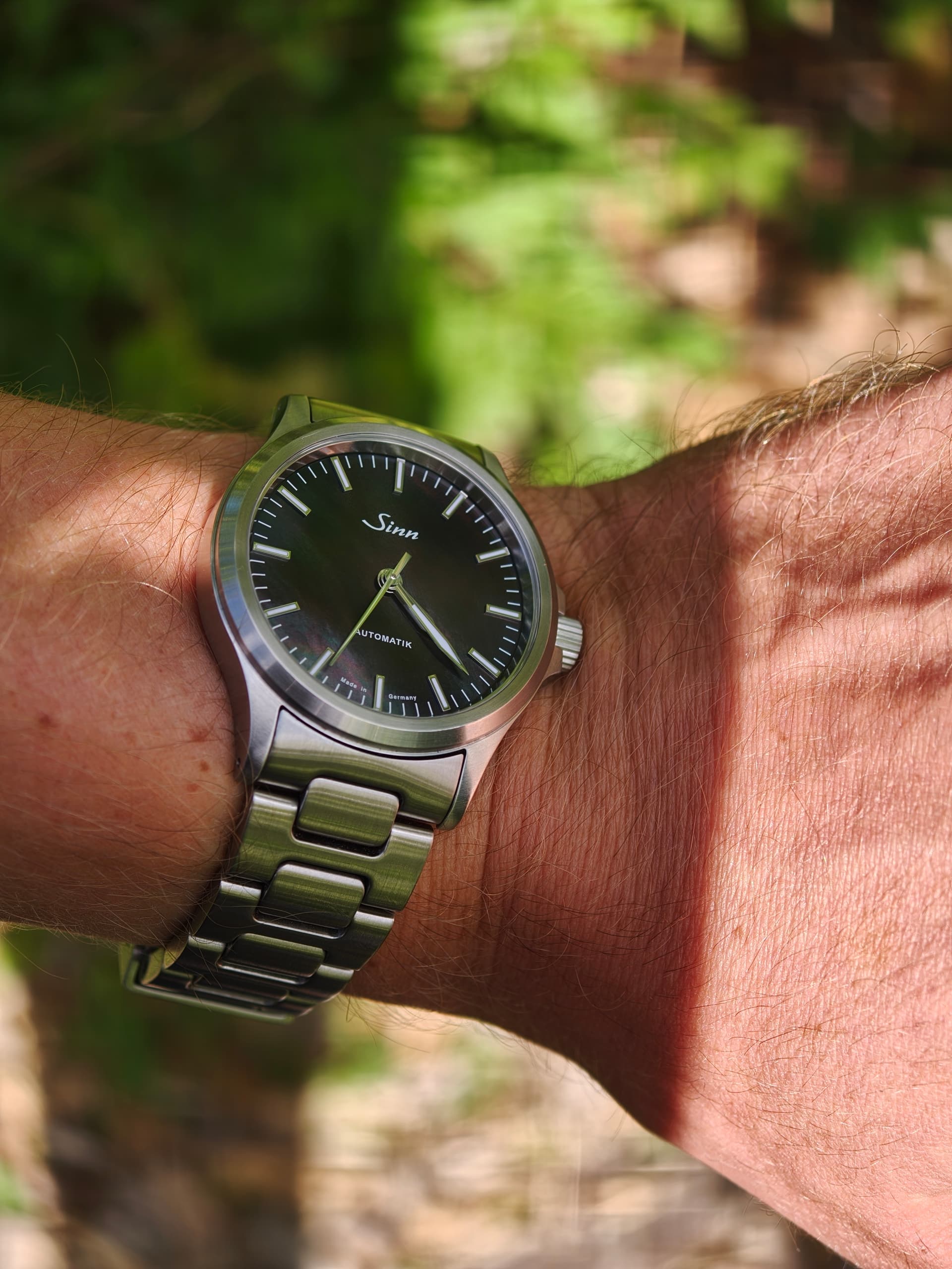 Sinn wristshot 31